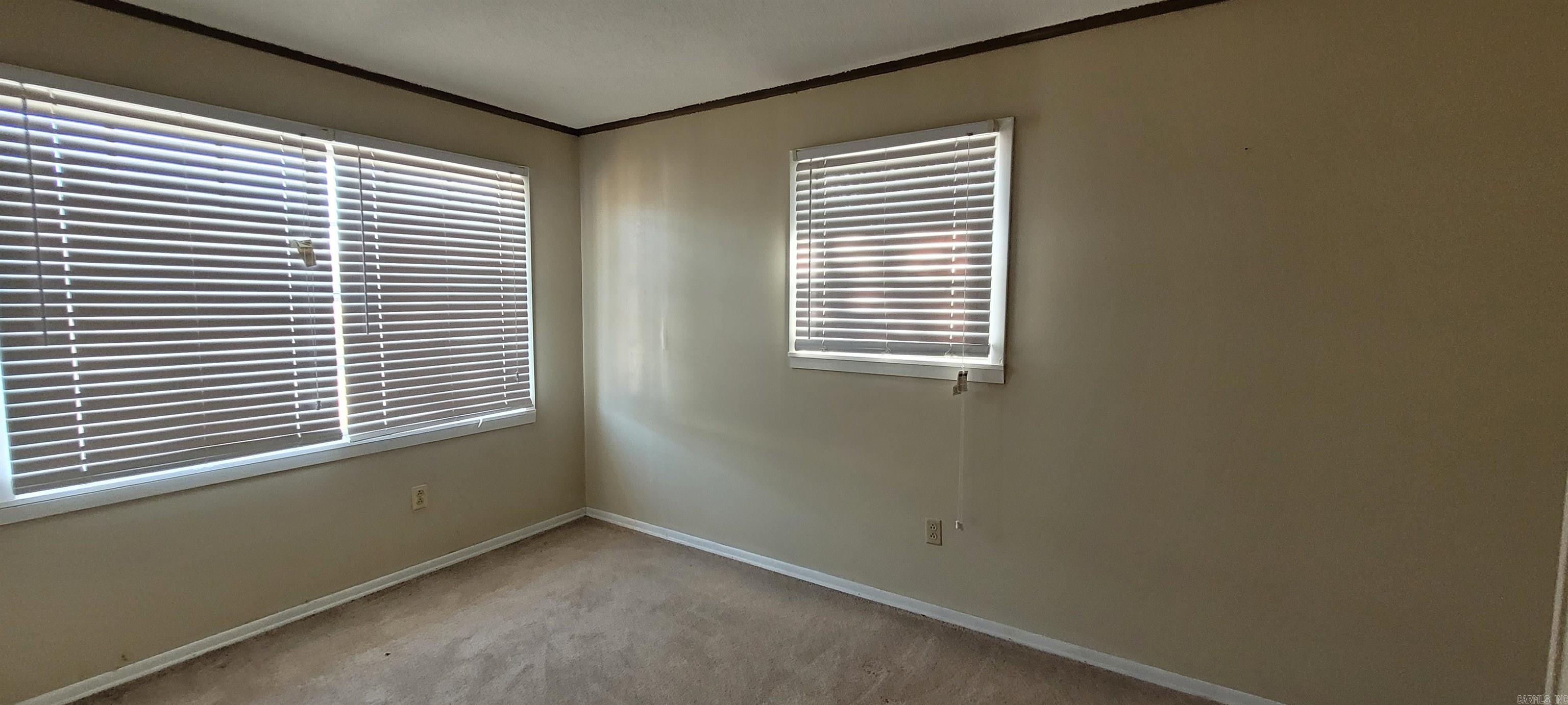 305 Pine Street Property Photo 15