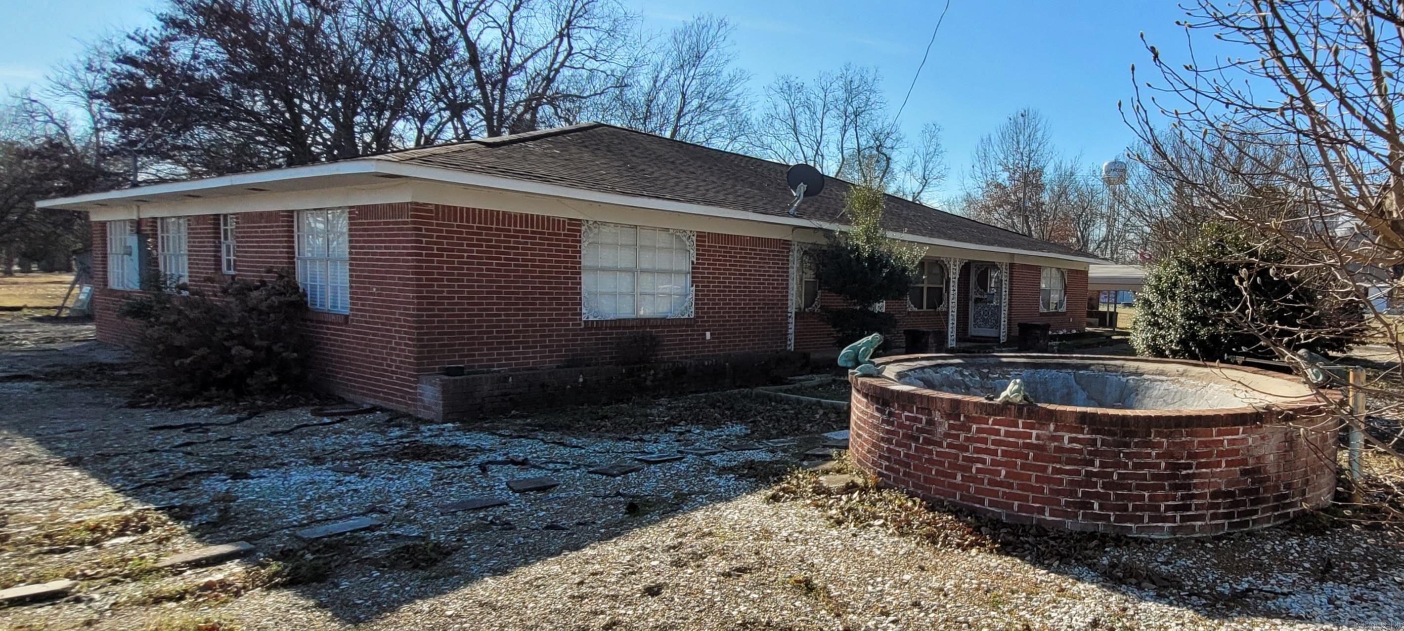 305 Pine Street Property Photo 25