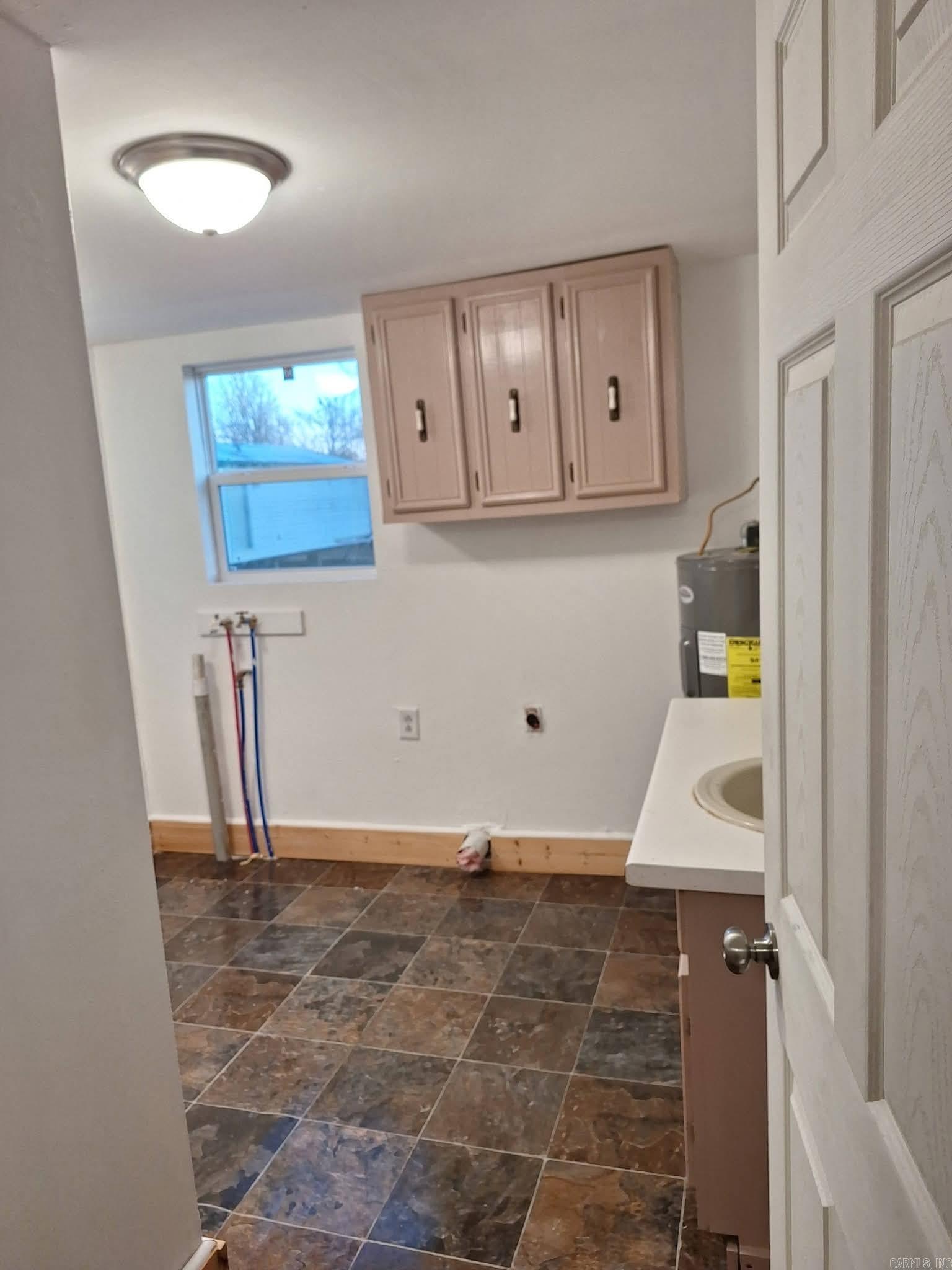 508 E 5th Street Property Photo 11