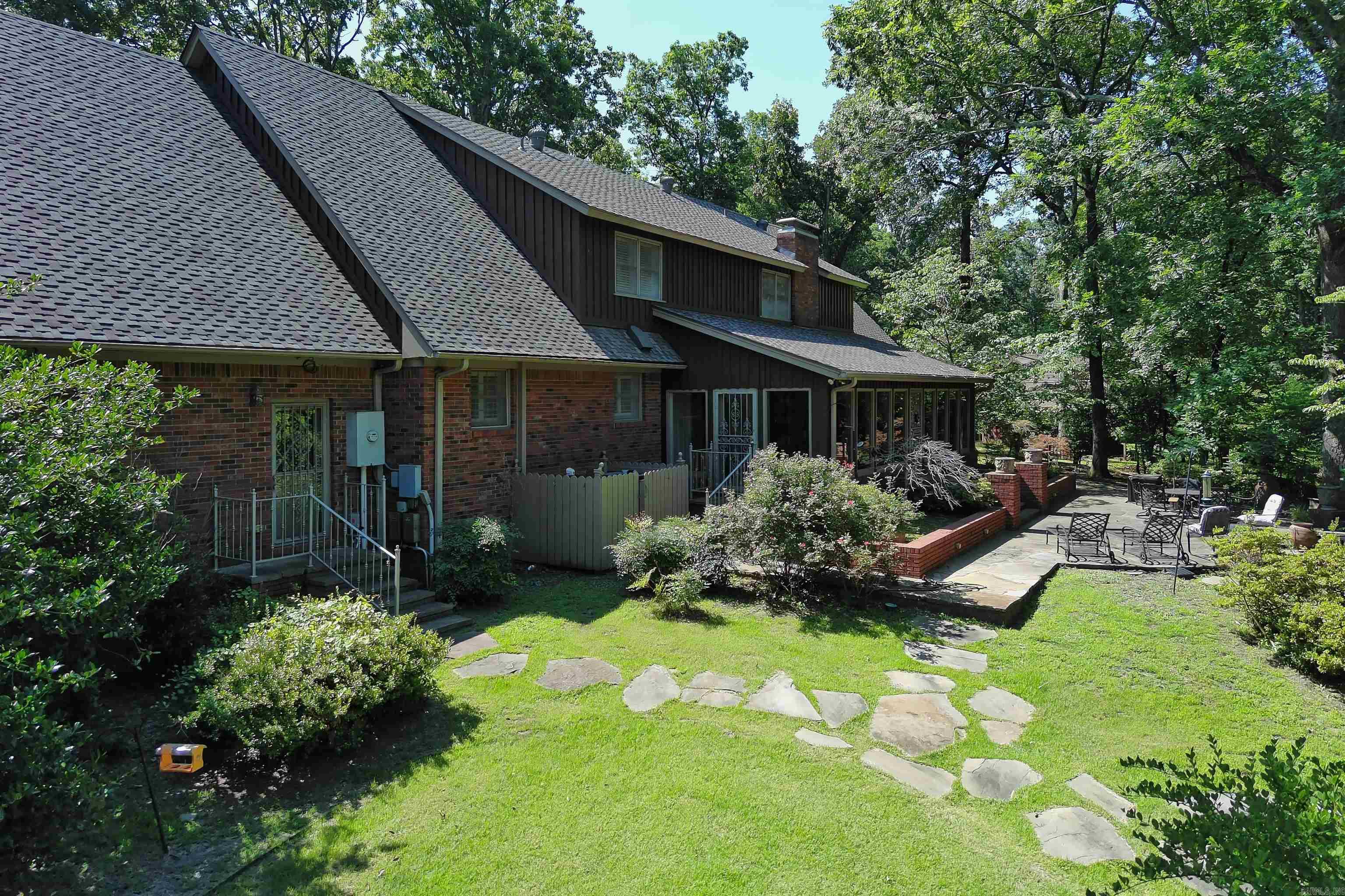 1003 Oakwood Dr Property Photo 46