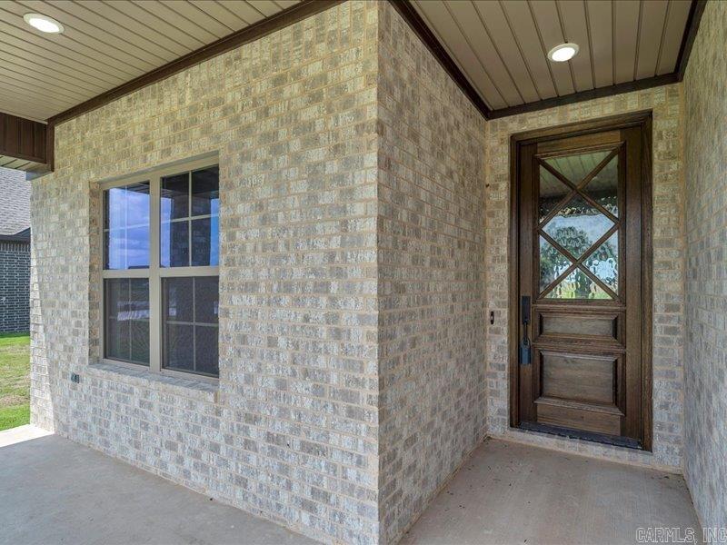 189 Pintail Pointe Property Photo 4