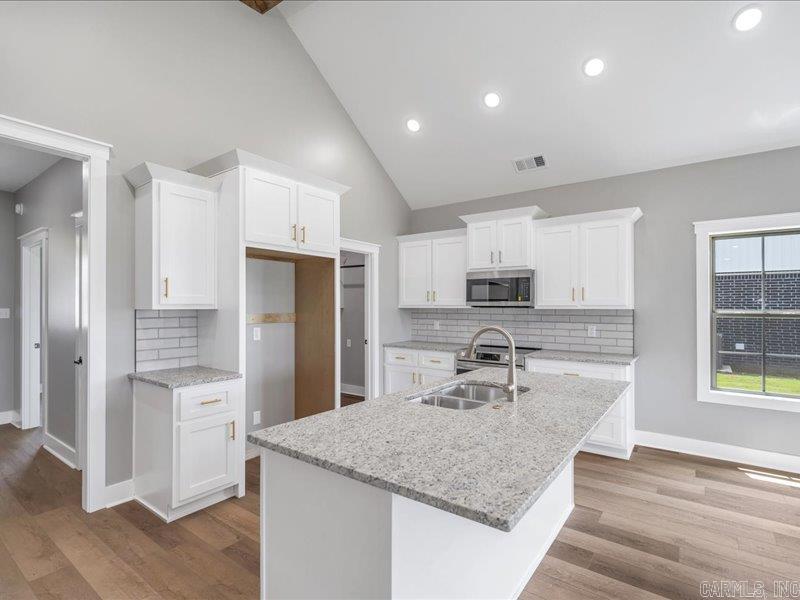 189 Pintail Pointe Property Photo 11