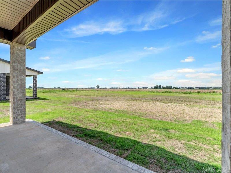 189 Pintail Pointe Property Photo 32
