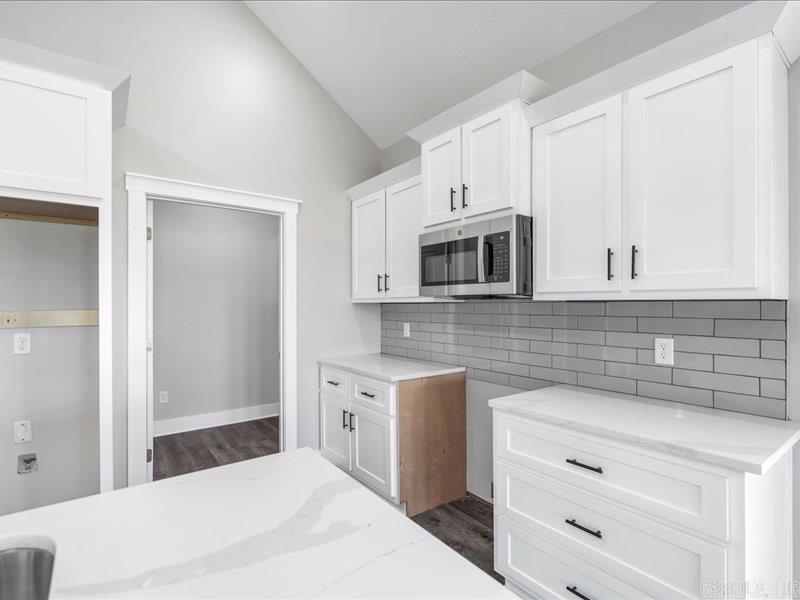 173 Pintail Pointe Property Photo 14
