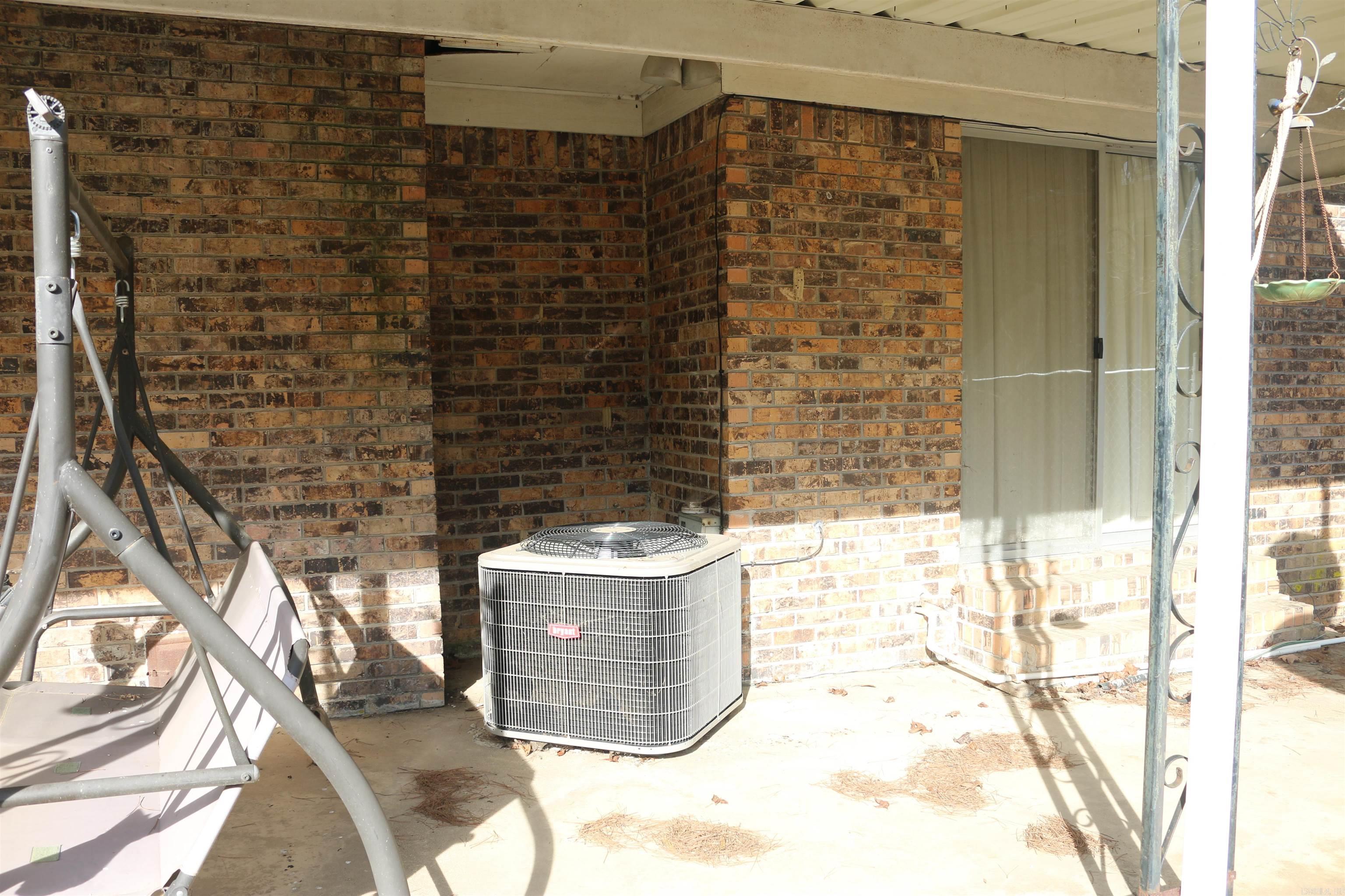 3061 W 84 Property Photo 17