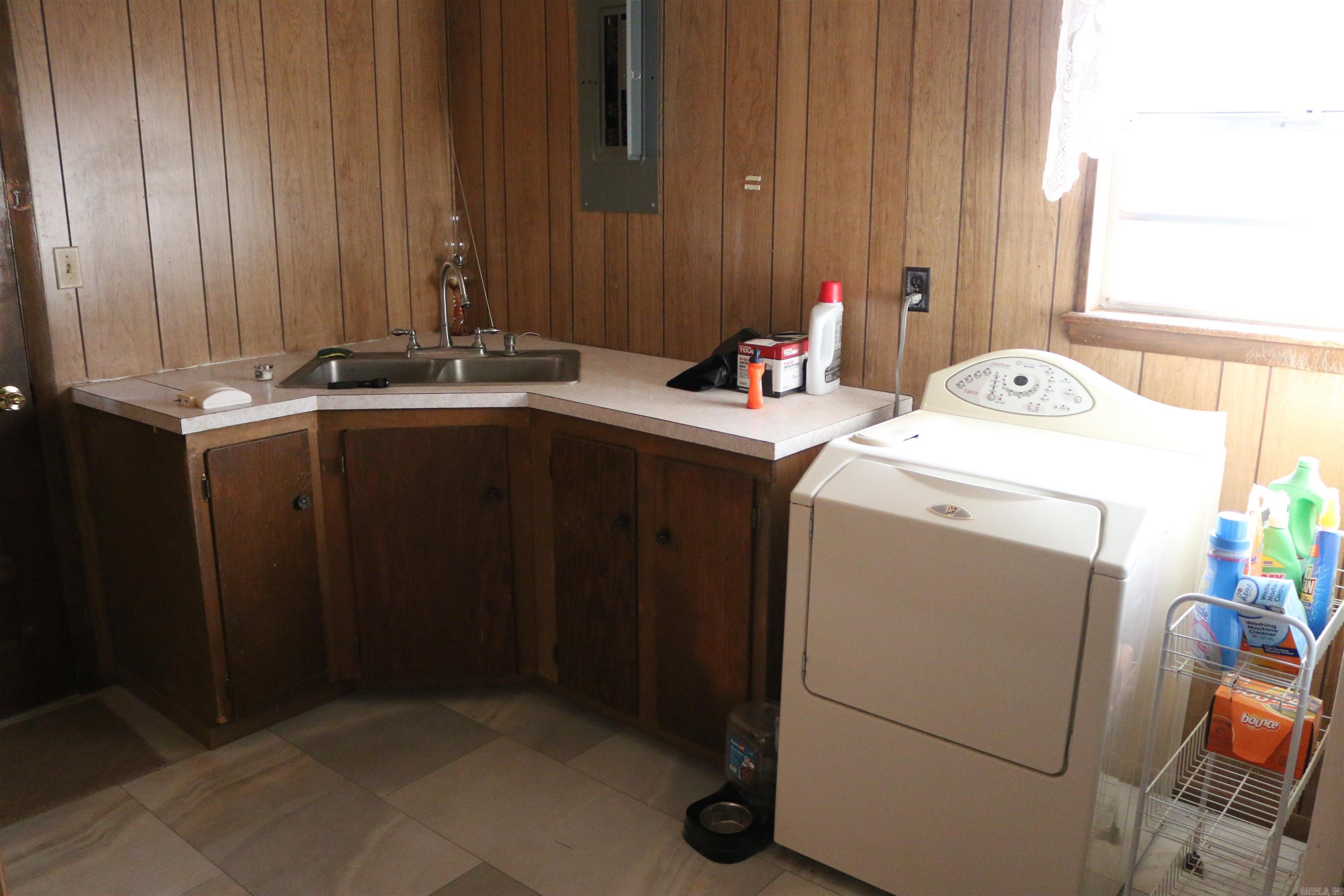 3061 W 84 Property Photo 43