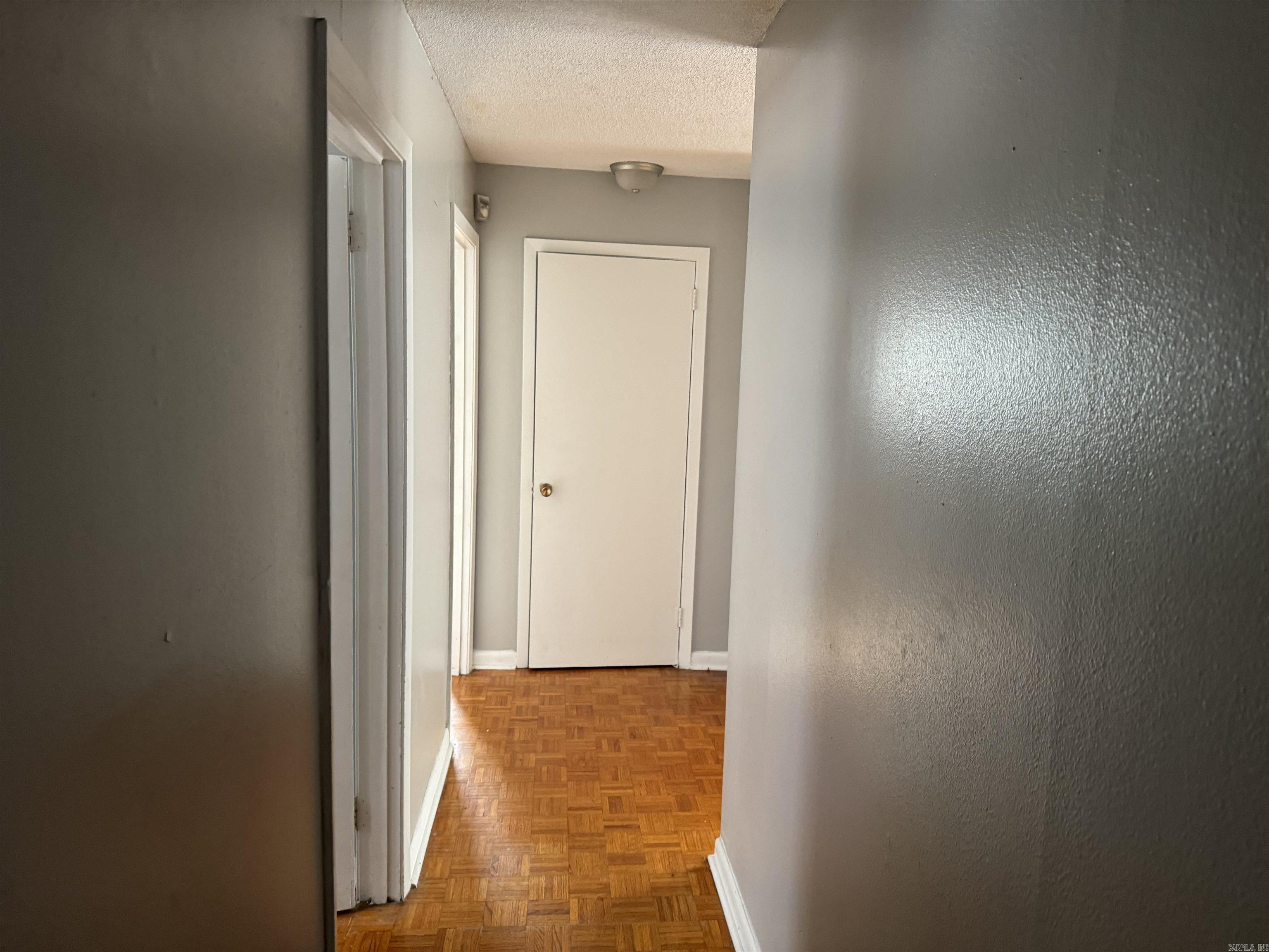 105 W 37th Property Photo 11