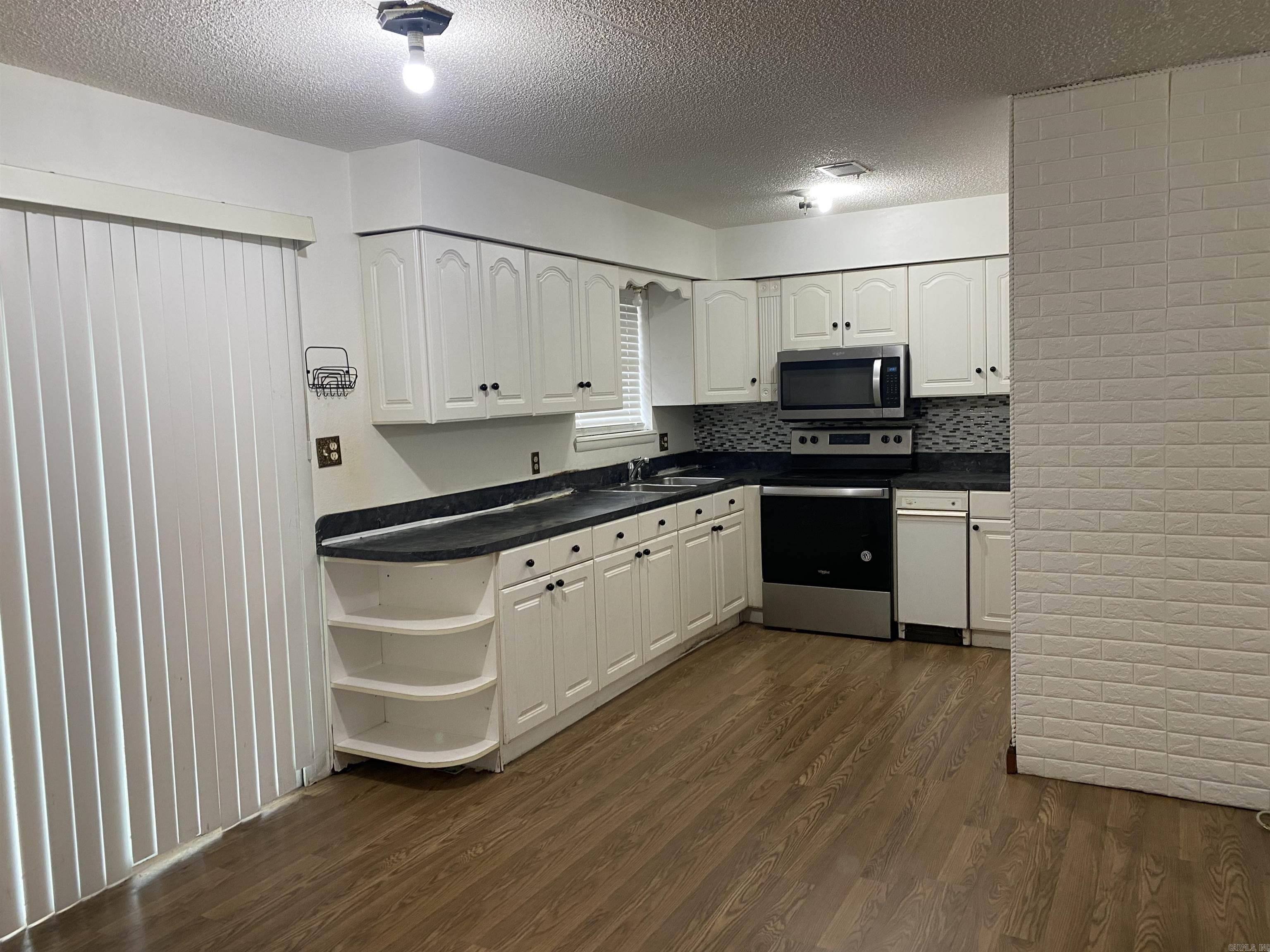17804 Cullipher Ln Property Photo 12