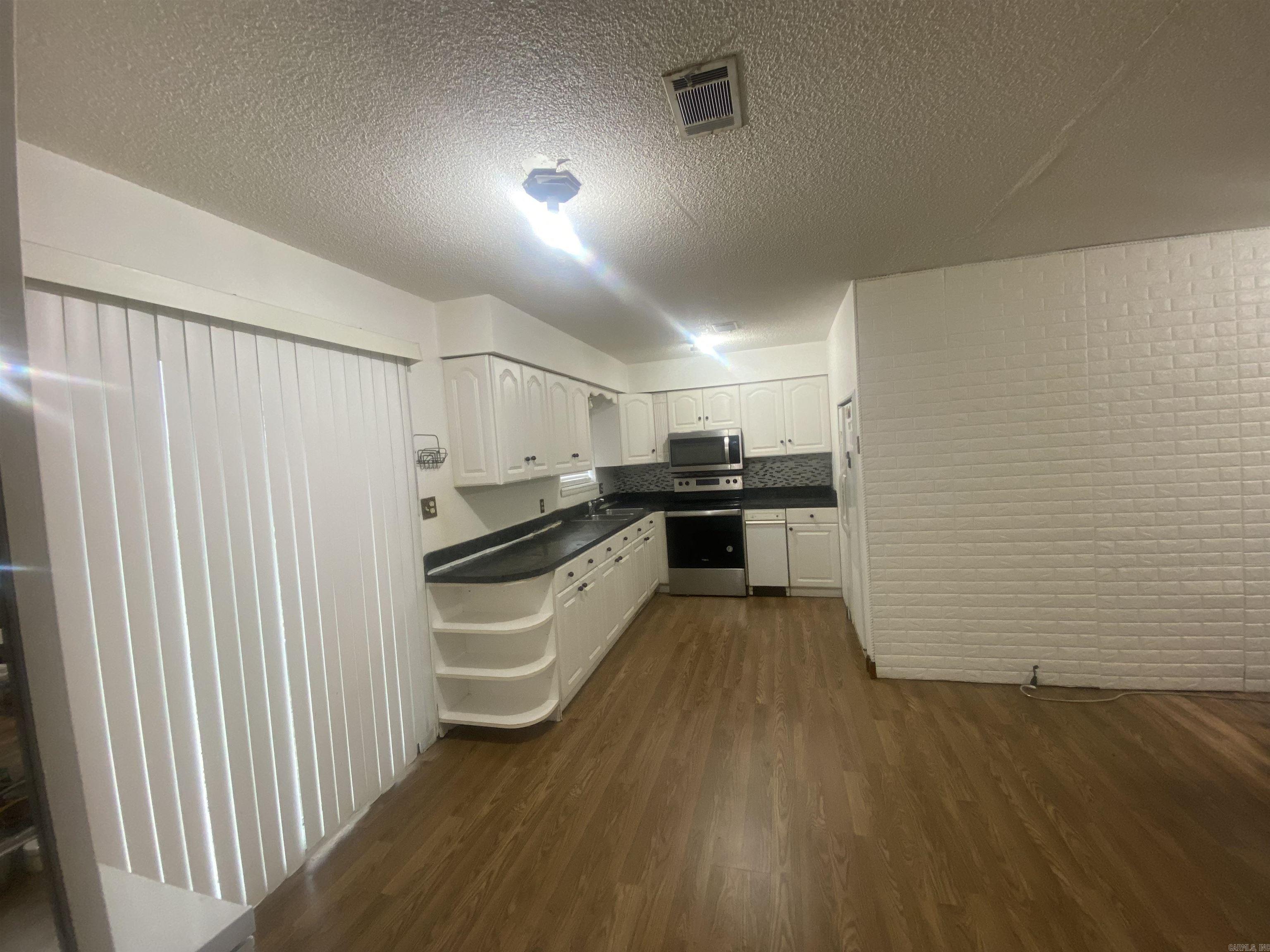 17804 Cullipher Ln Property Photo 18