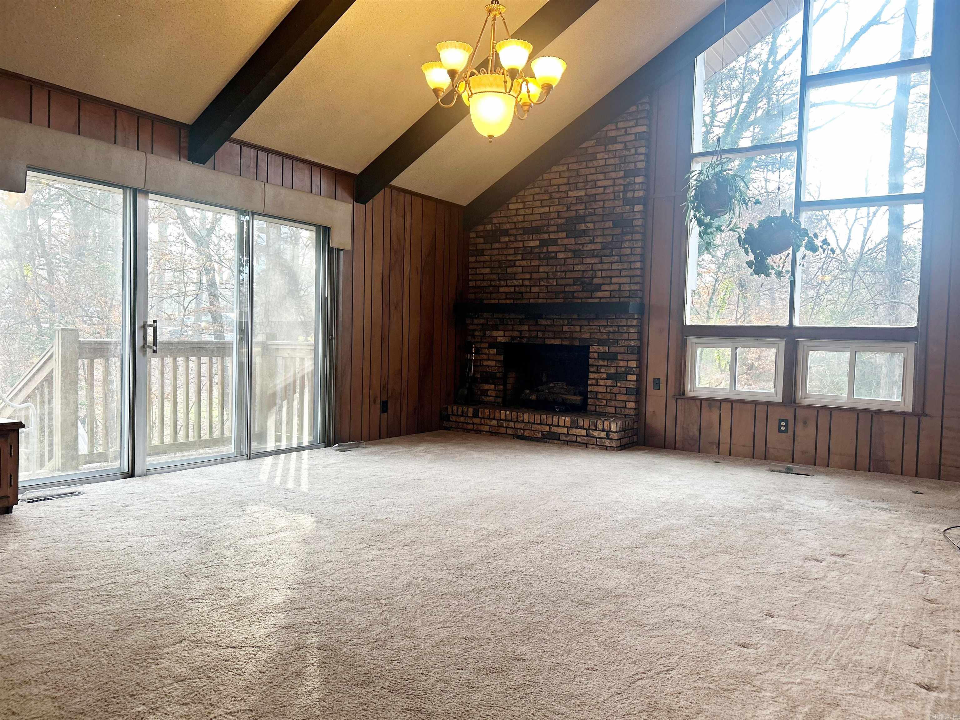 115 Evonshire Street Property Photo 11