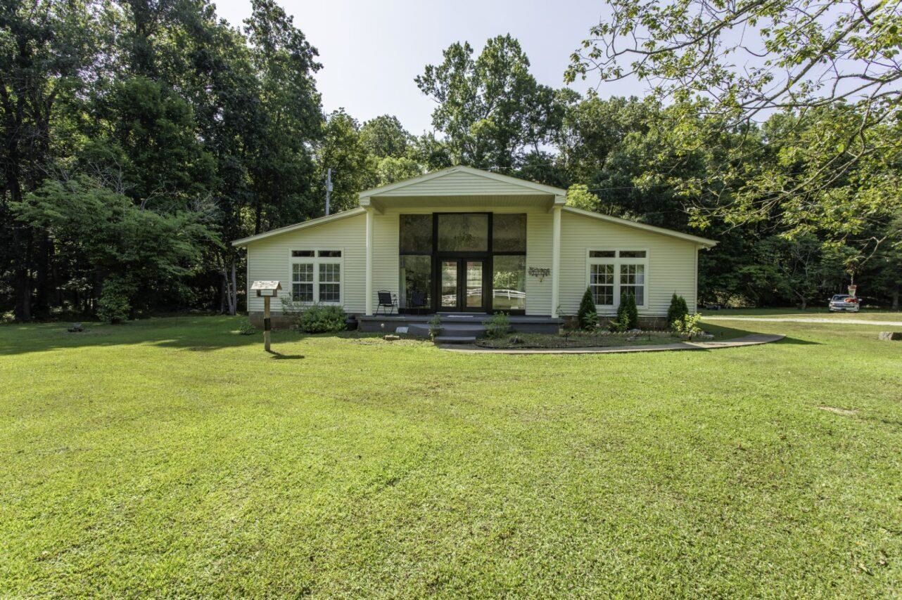 218 River Road Property Photo 1
