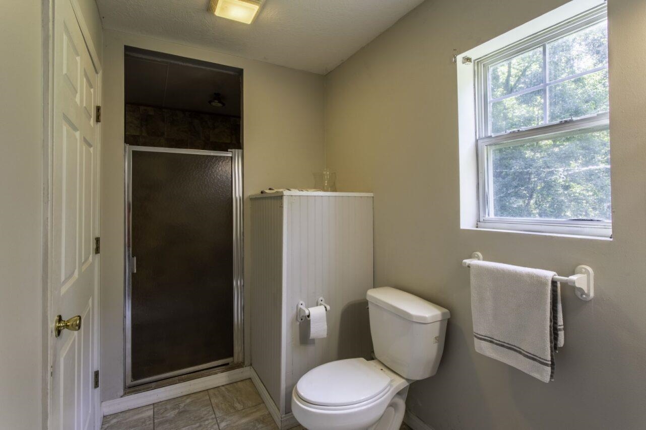218 River Road Property Photo 10