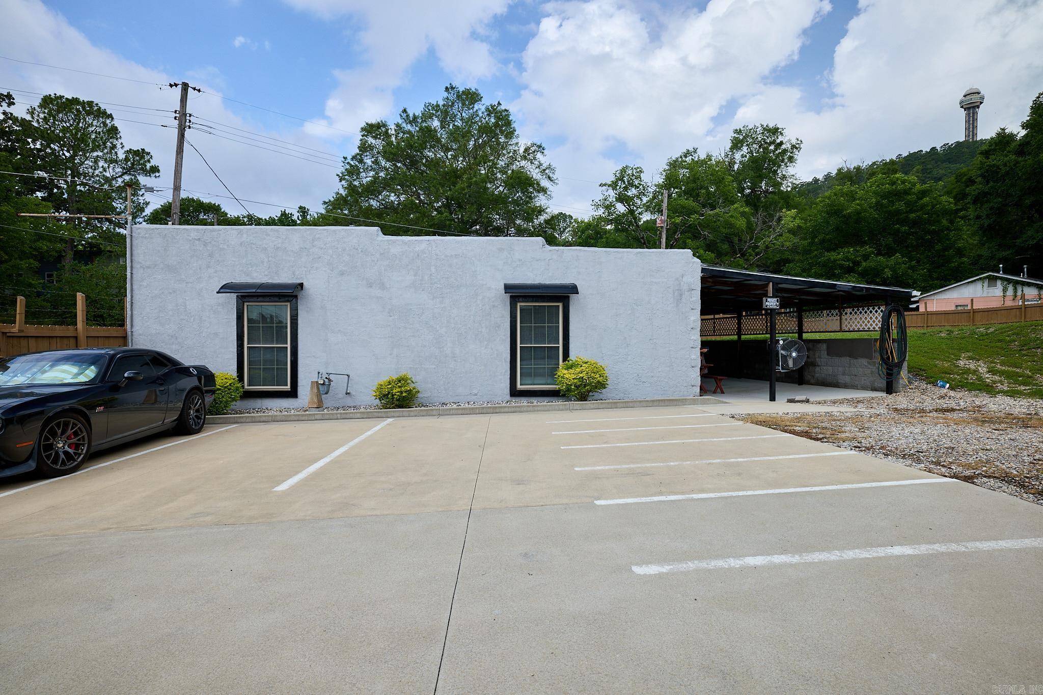 901 Spring Street Property Photo 22