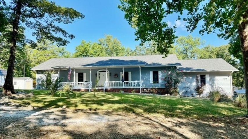 128 Powhatan Drive Property Photo 1