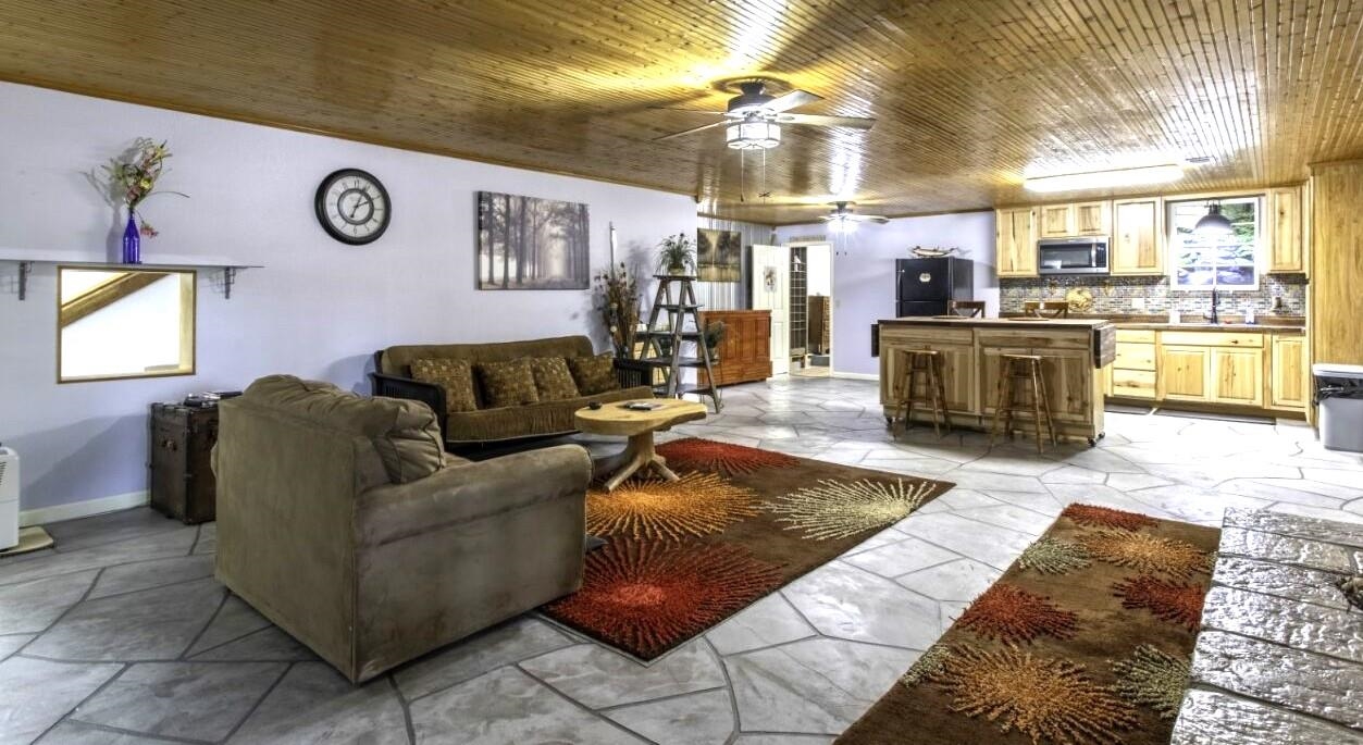 128 Powhatan Drive Property Photo 27