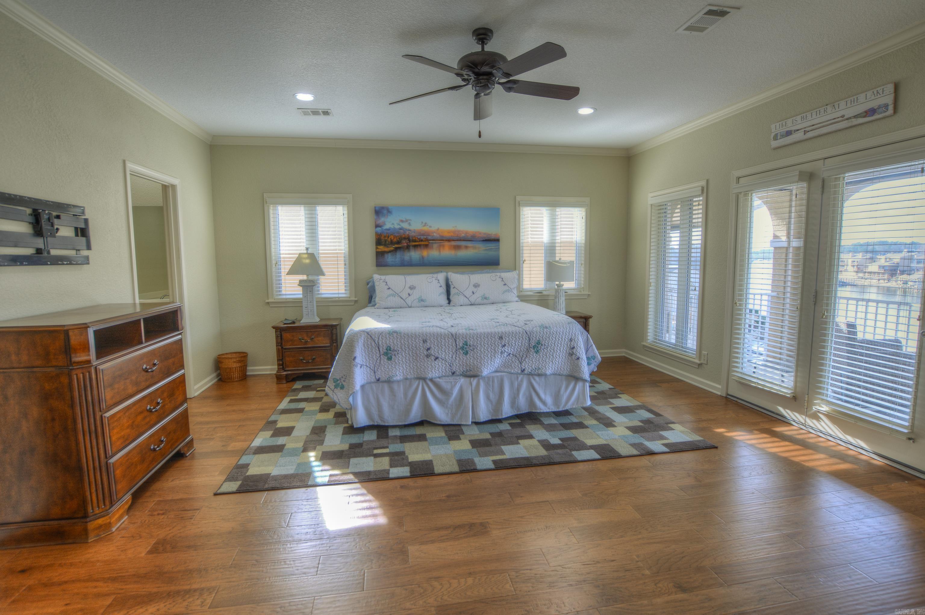 156 Villa Point B Property Photo 16