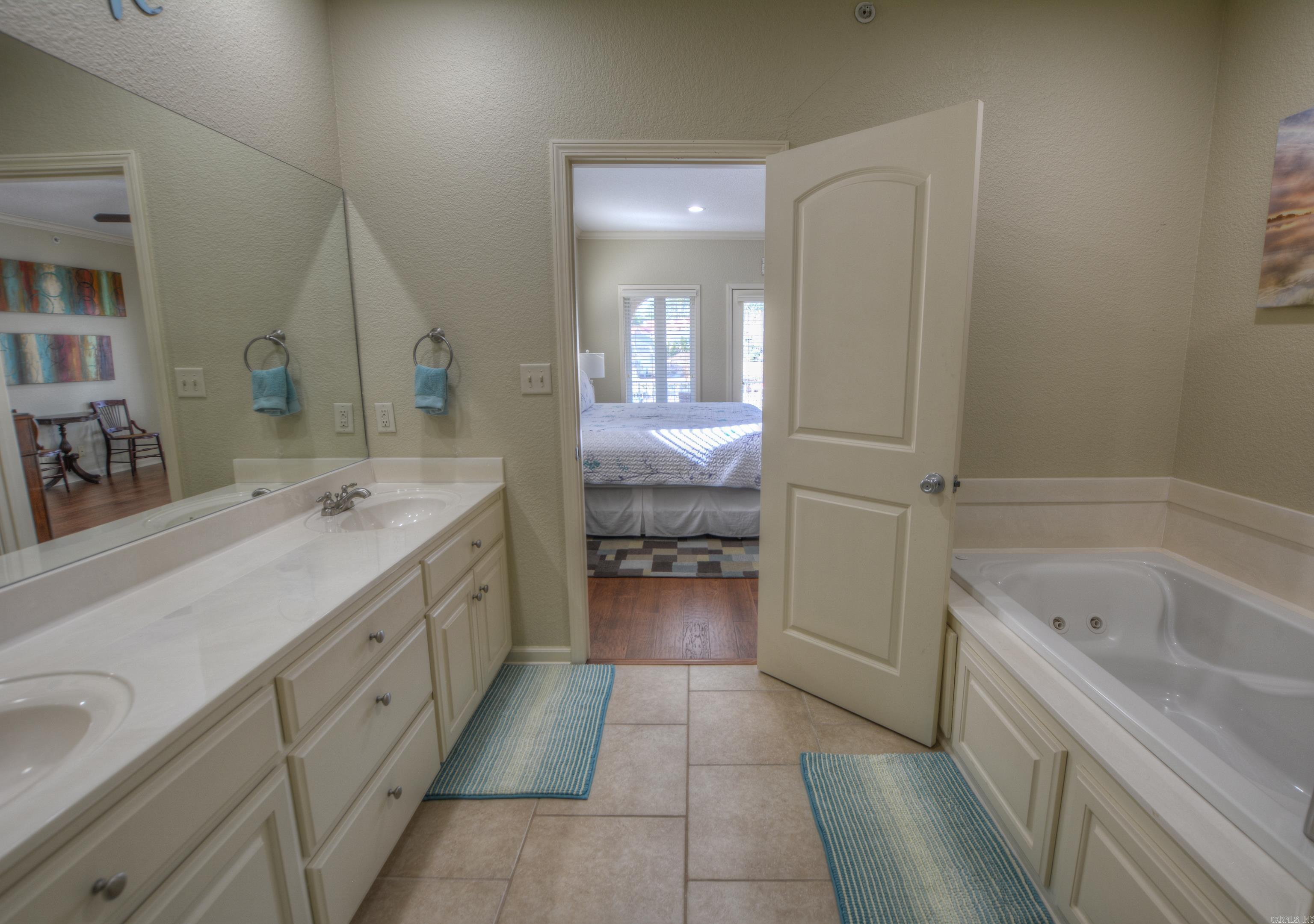 156 Villa Point B Property Photo 19