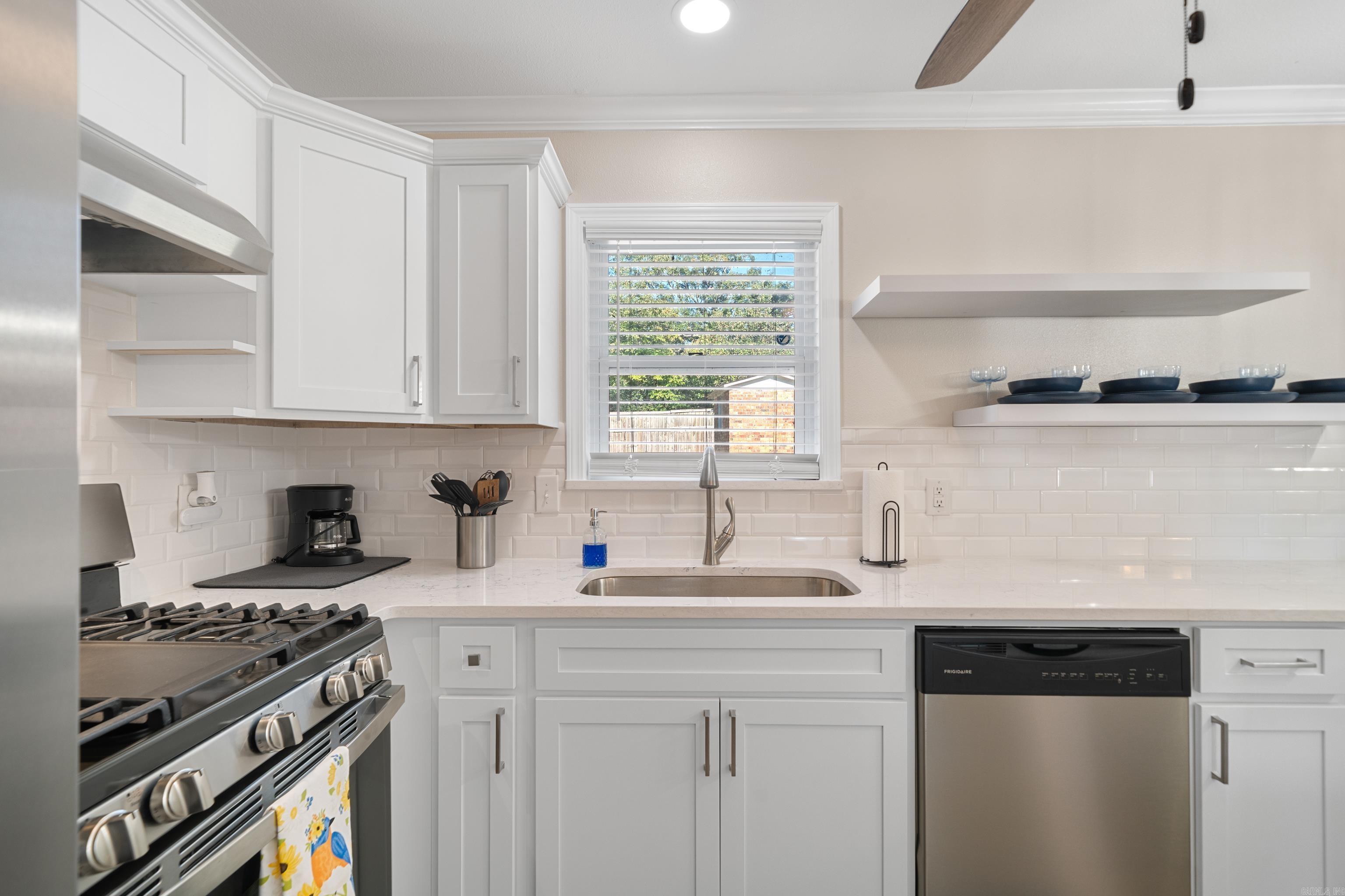 108 Bridgeview Circle Property Photo 11