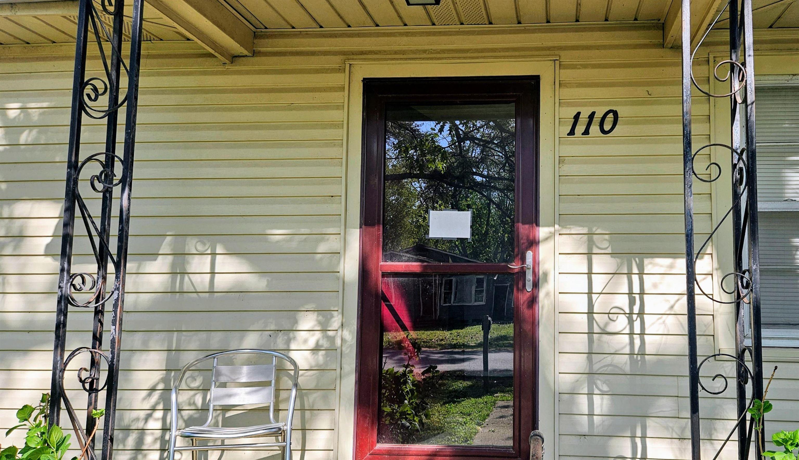 110 Edith St Street Property Photo 4
