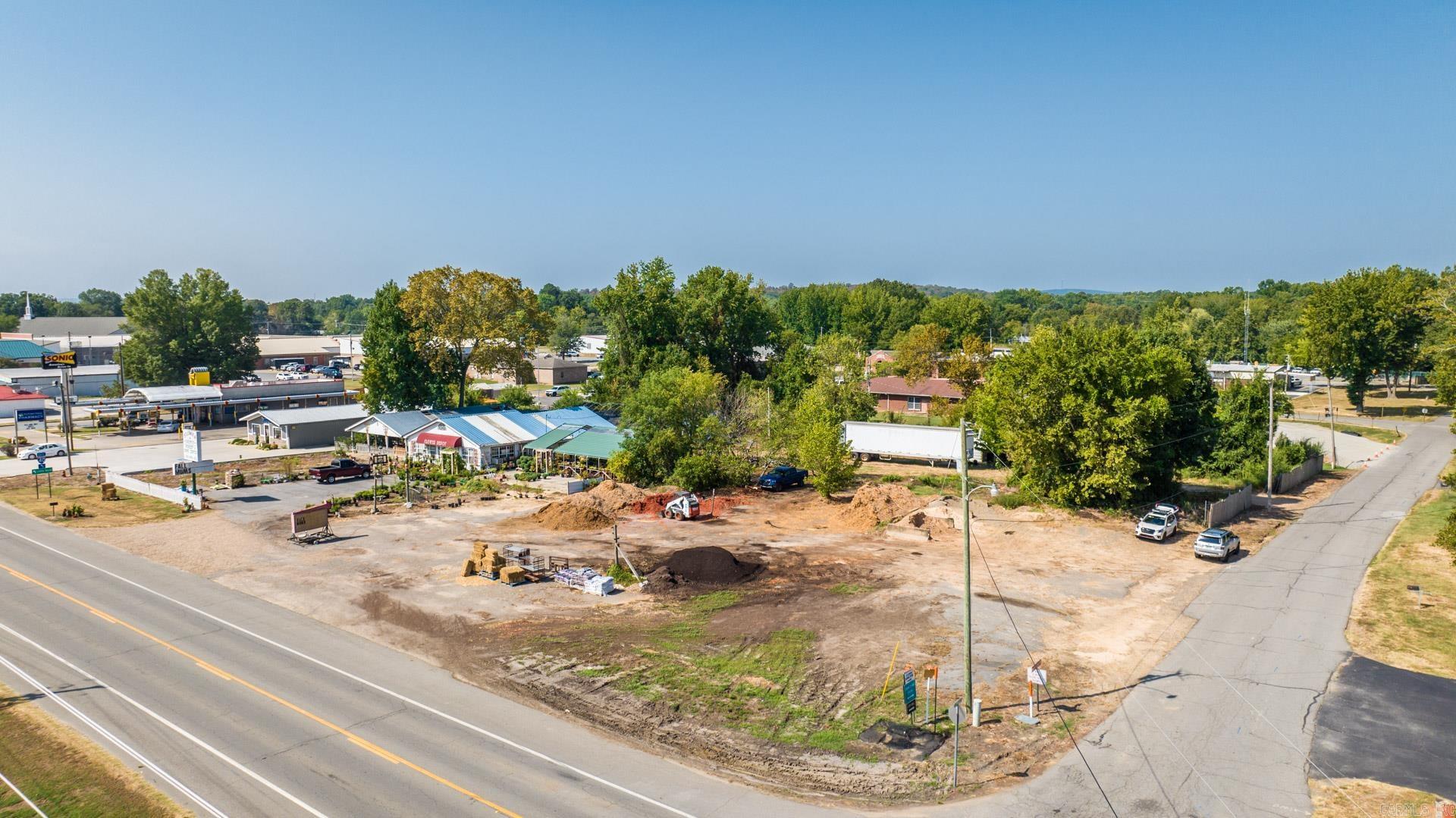 616 Hwy 365 Property Photo 5