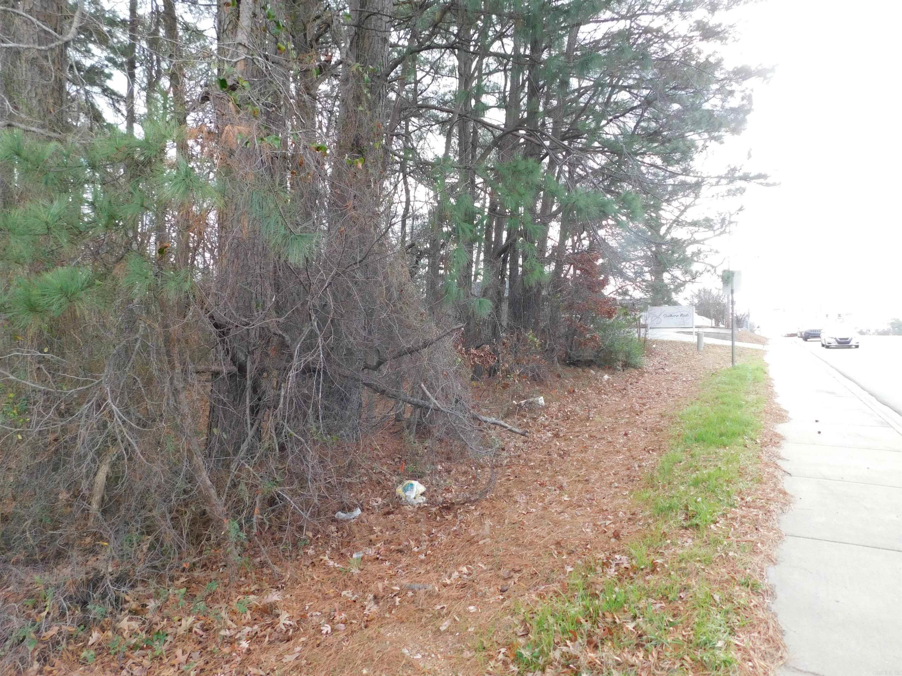 1004 N Reynolds Road Property Photo 5