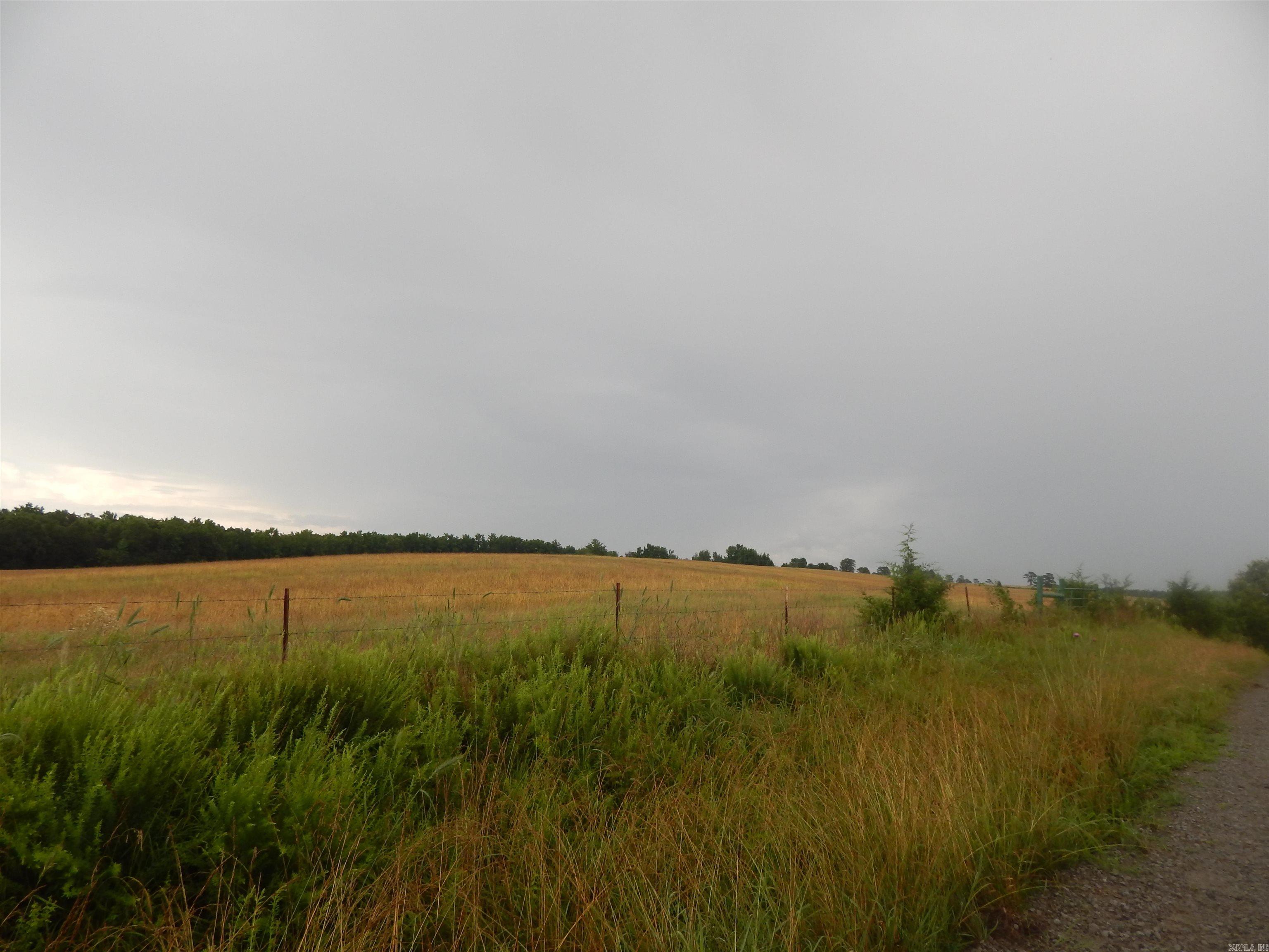 577 Thacker Property Photo 9