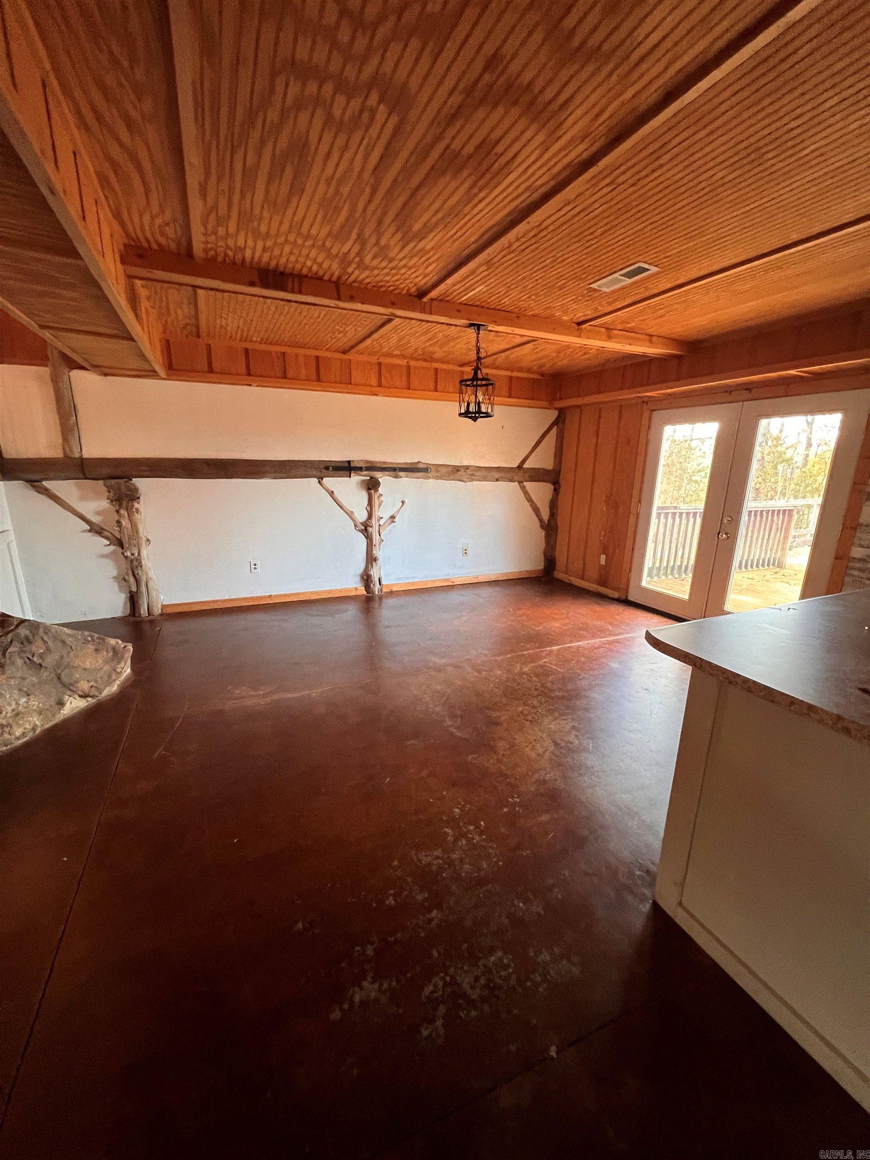 589 Pr 2721 Property Photo 4