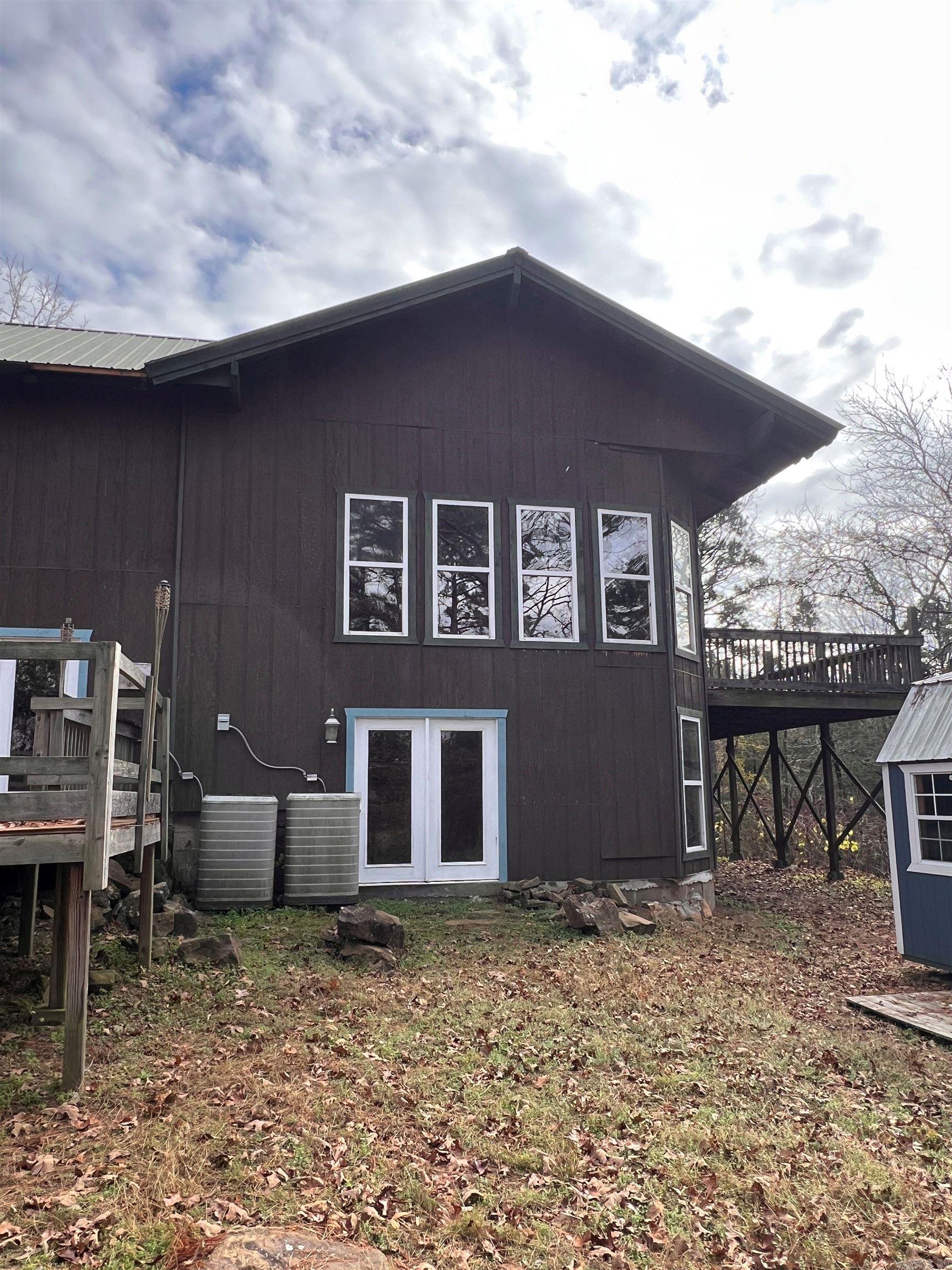 589 Pr 2721 Property Photo 27
