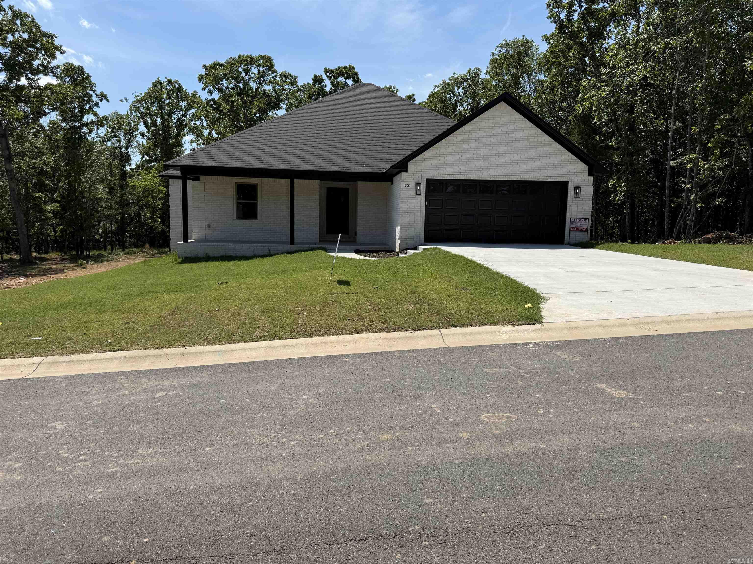 901 Conrad Cove Property Photo 1