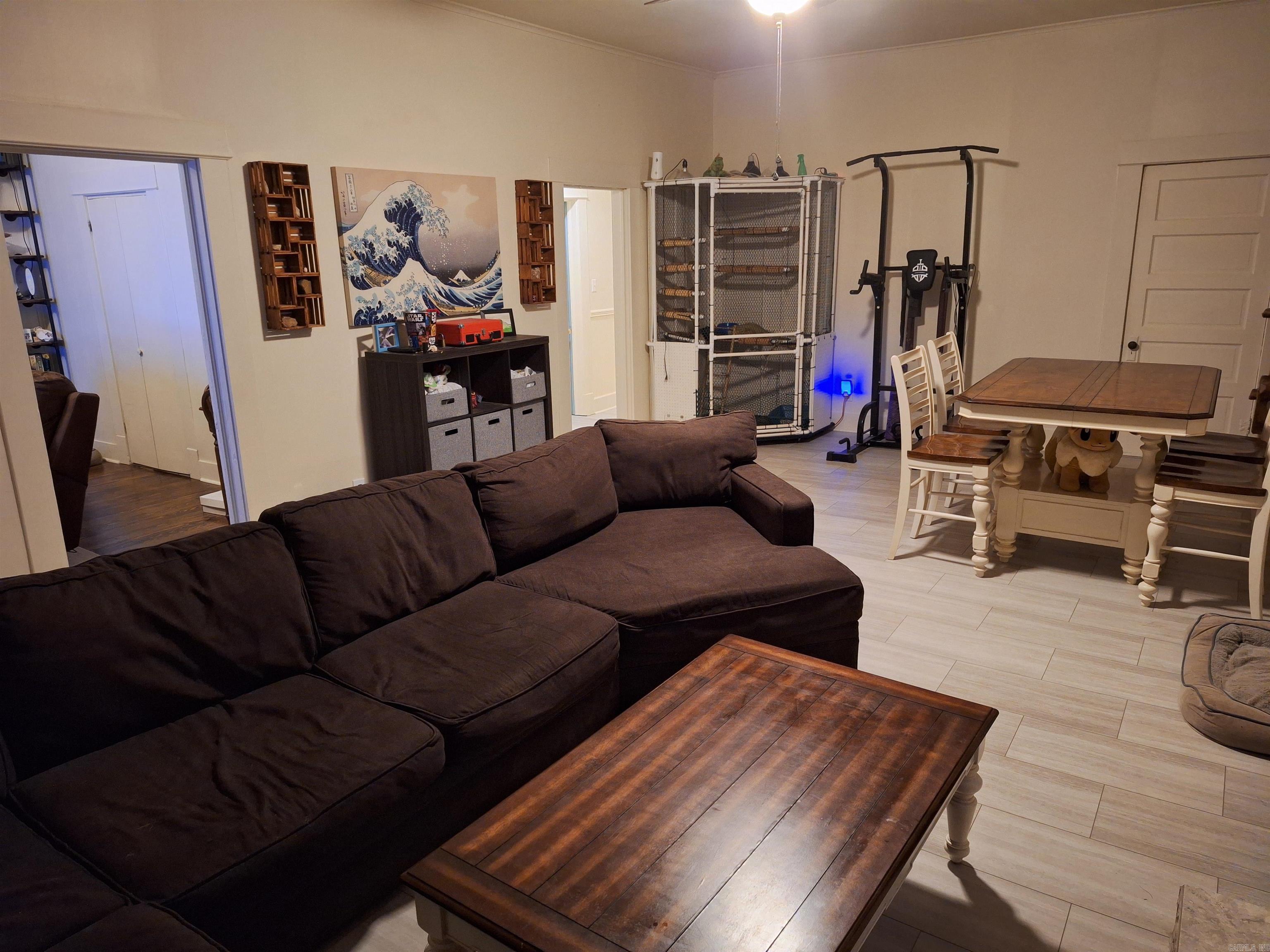 162 E College Avenue Property Photo 3