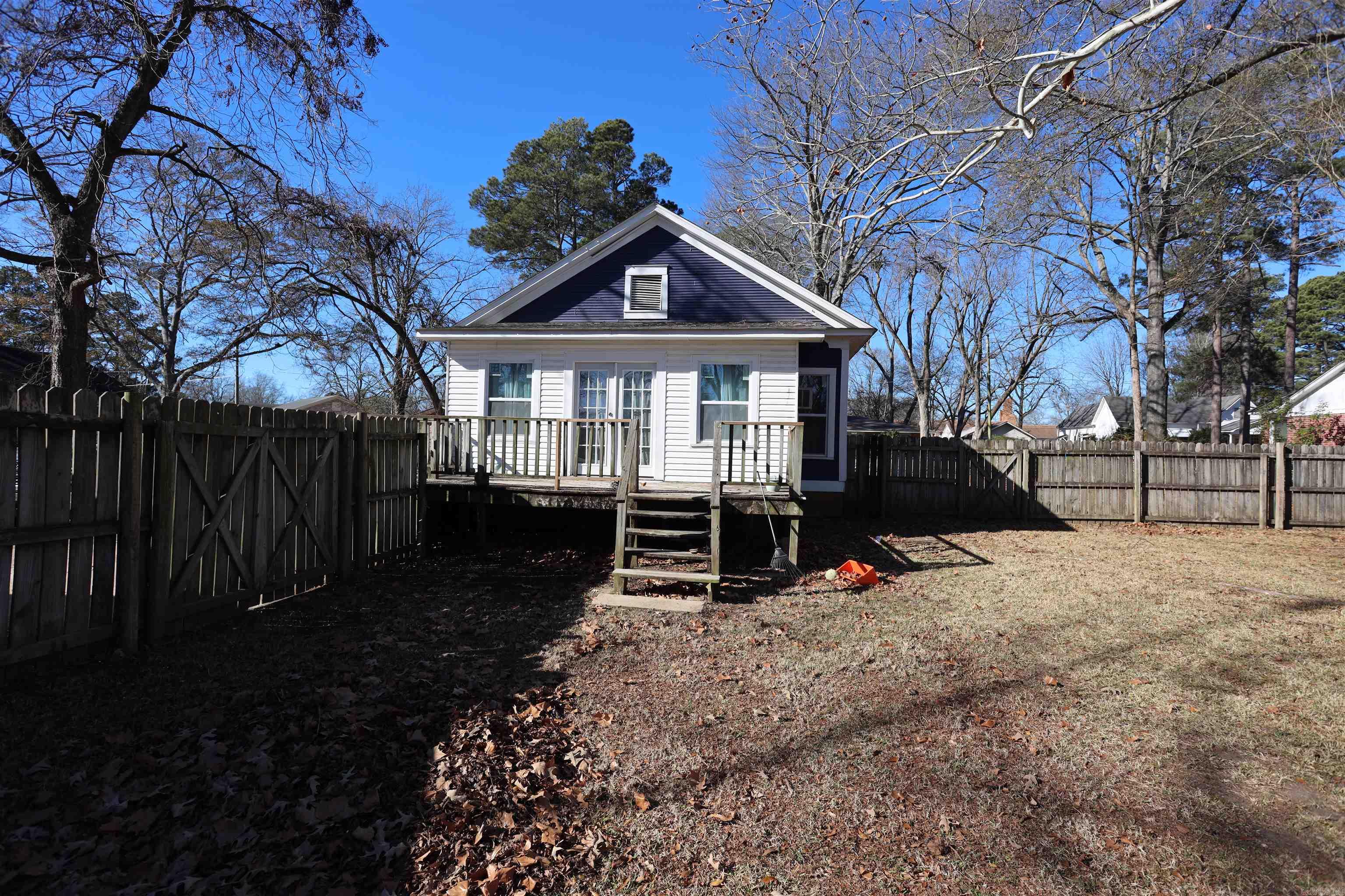 306 Arkansas Property Photo 7