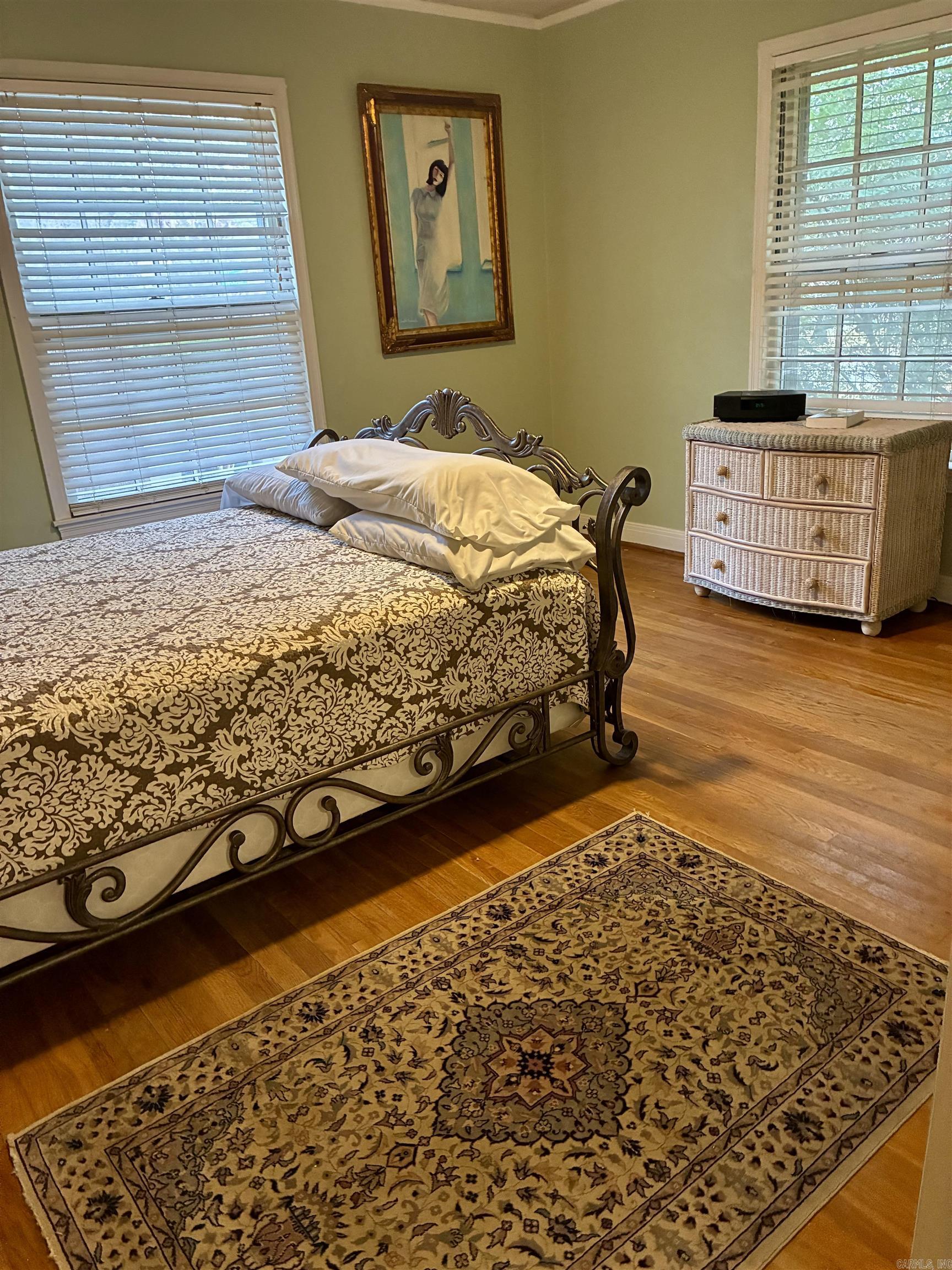 404 N Jackson Street Property Photo 12