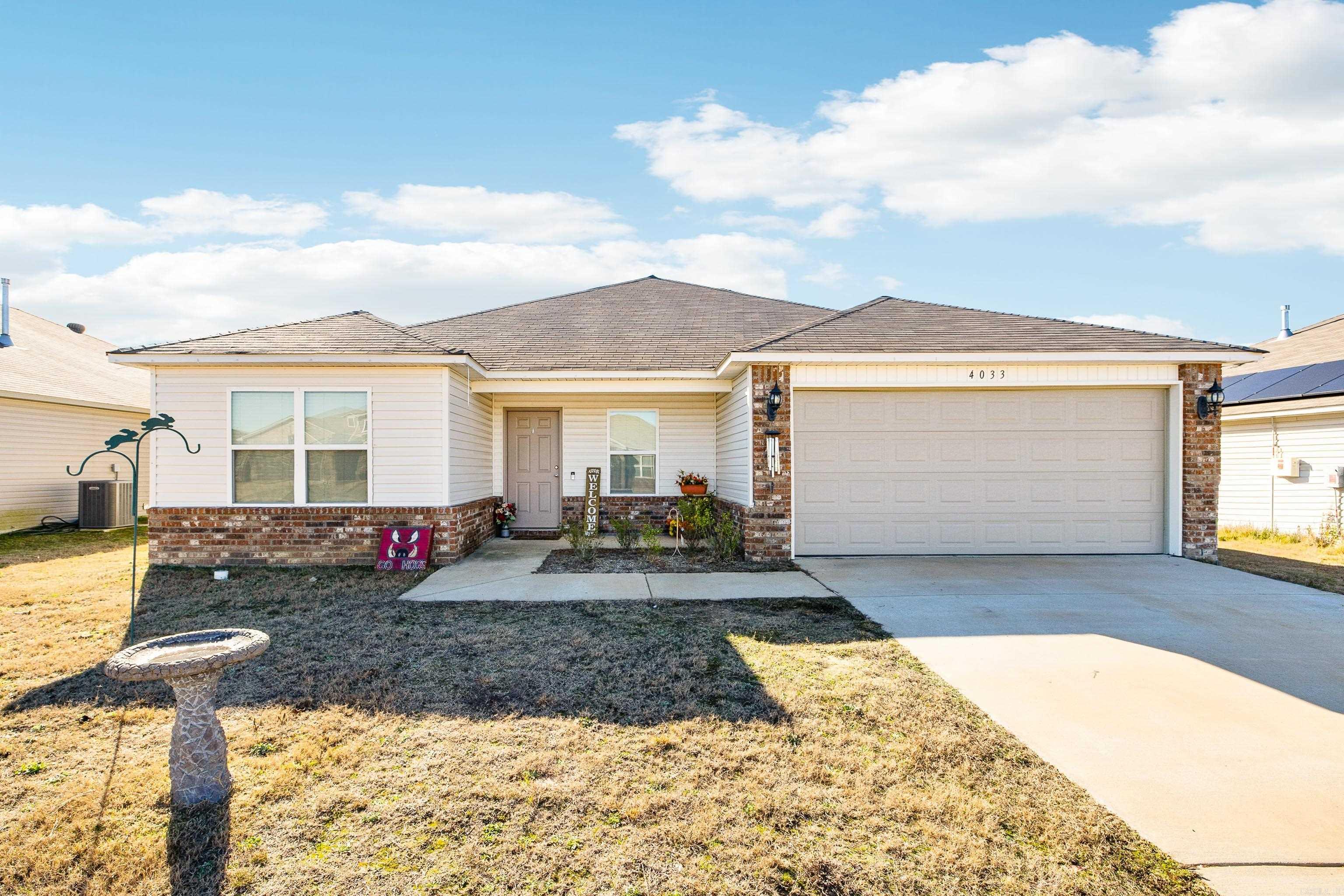4033 Kings River Trl Property Photo 1