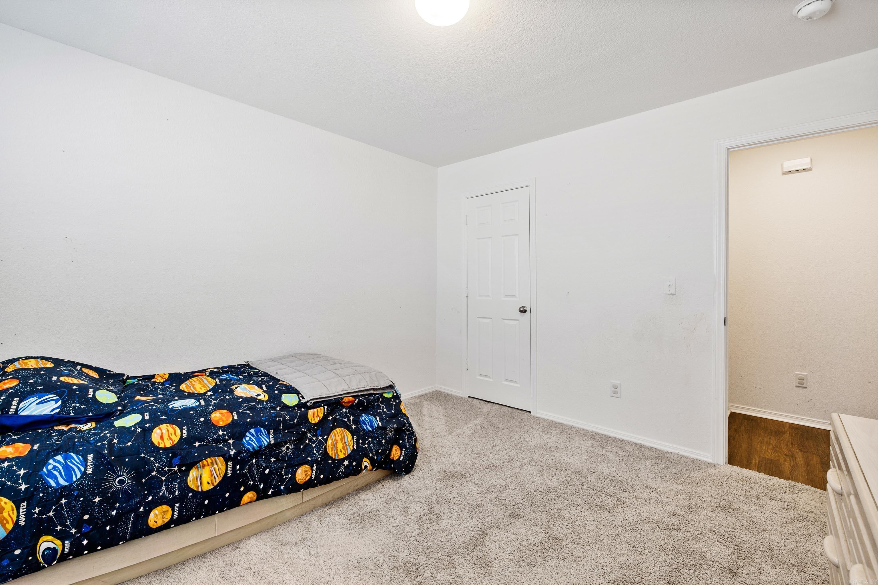 4033 Kings River Trl Property Photo 13