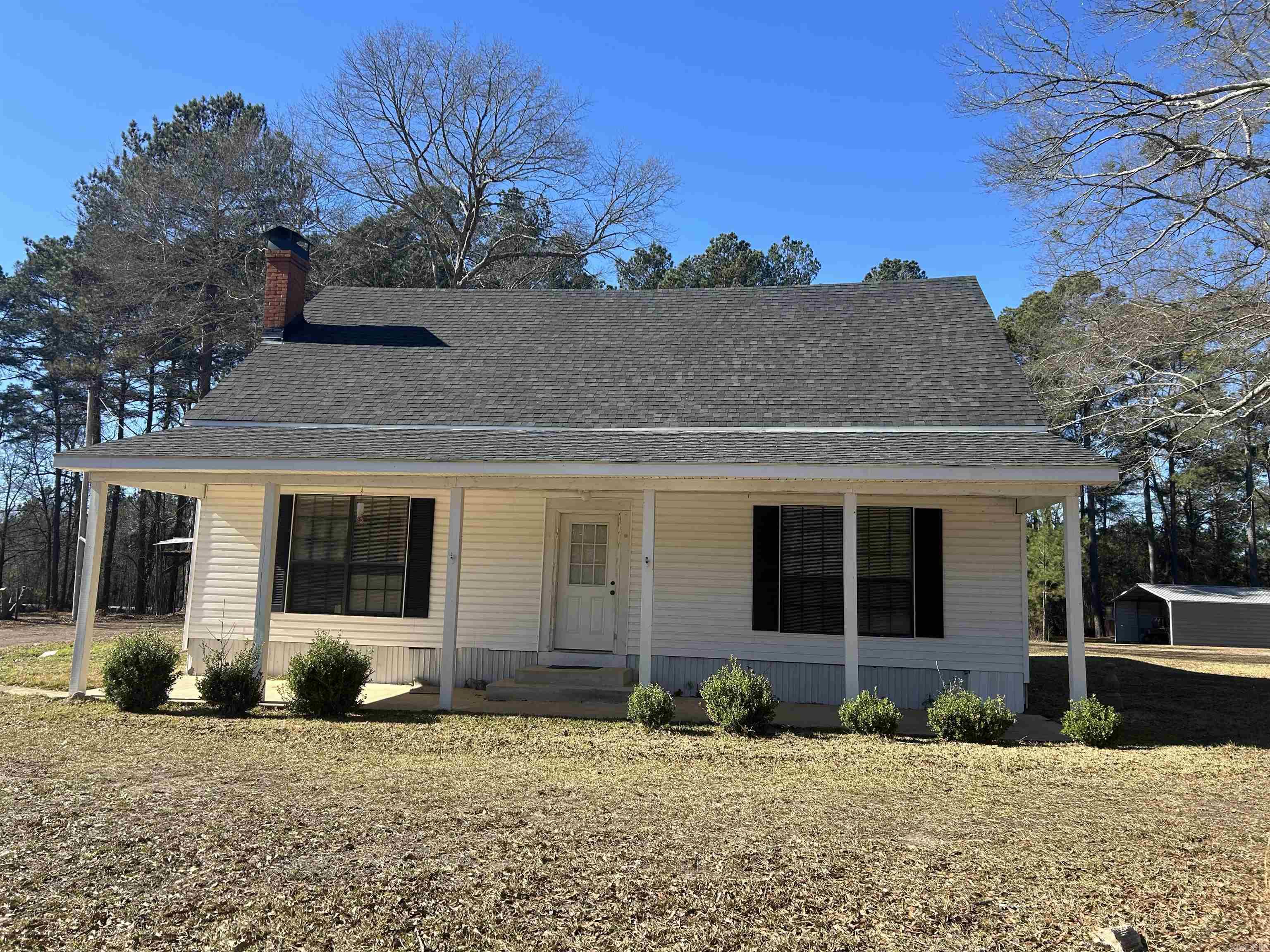 182 Old Camden Highway Property Photo 1