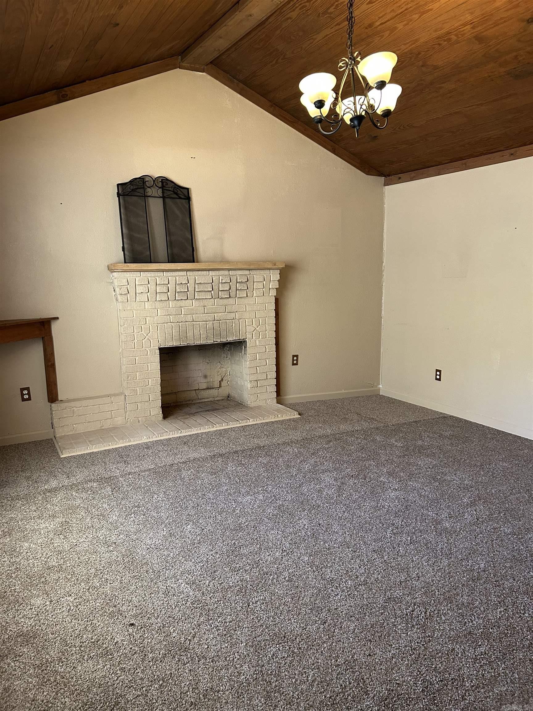 182 Old Camden Highway Property Photo 3