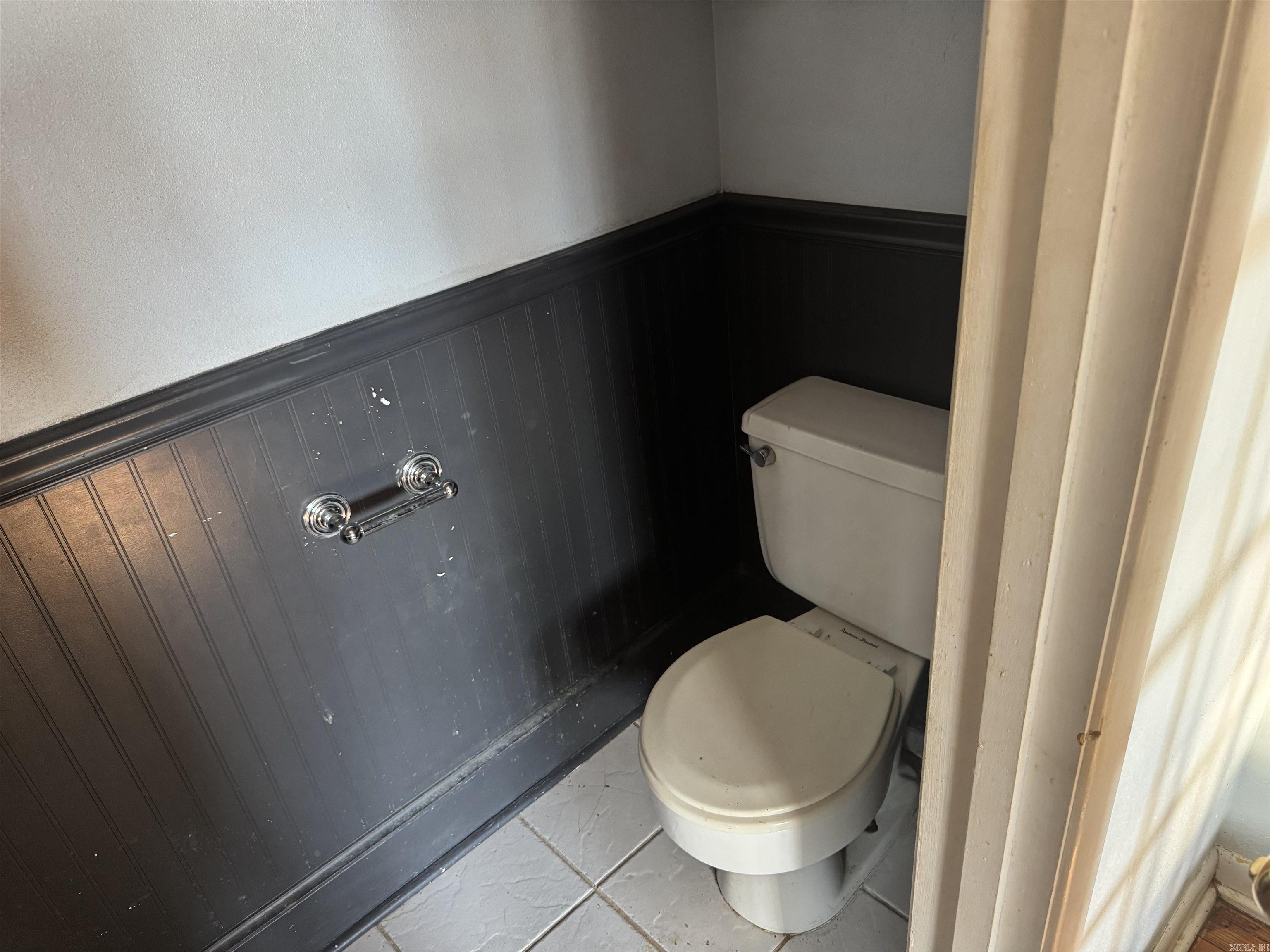 203 W Scenic Property Photo 13