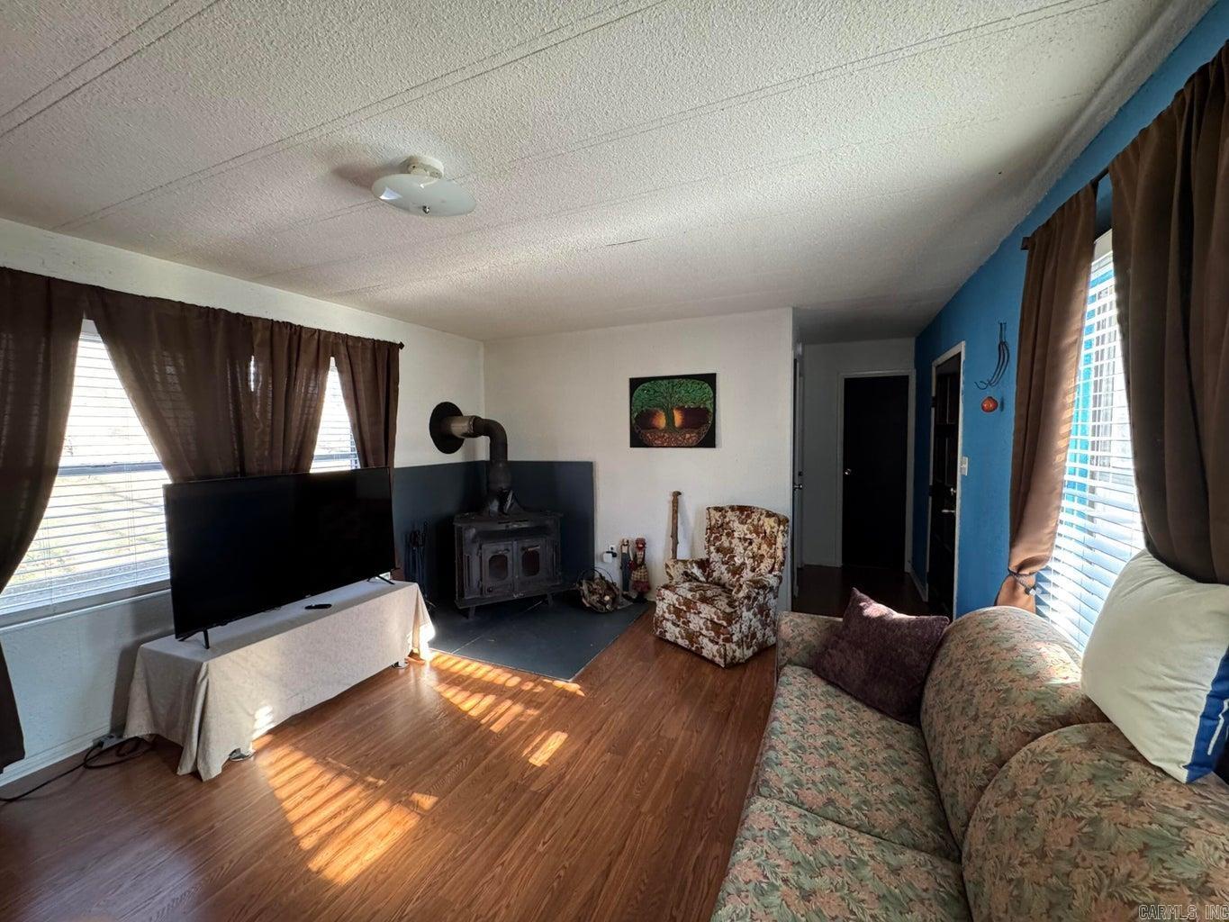 1209 Hawk Drive Property Photo 4