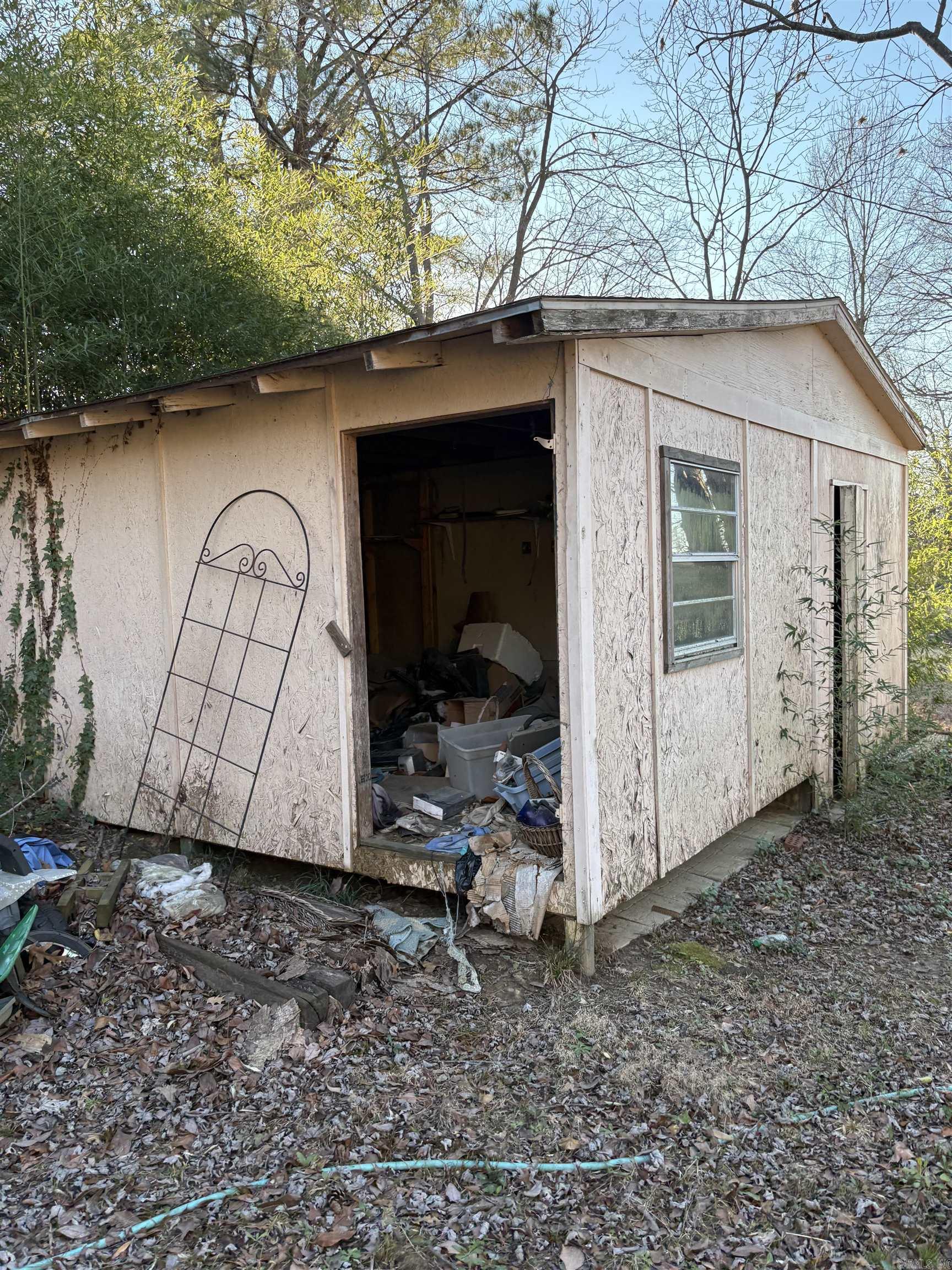 725 Saint Regis Drive Property Photo 33