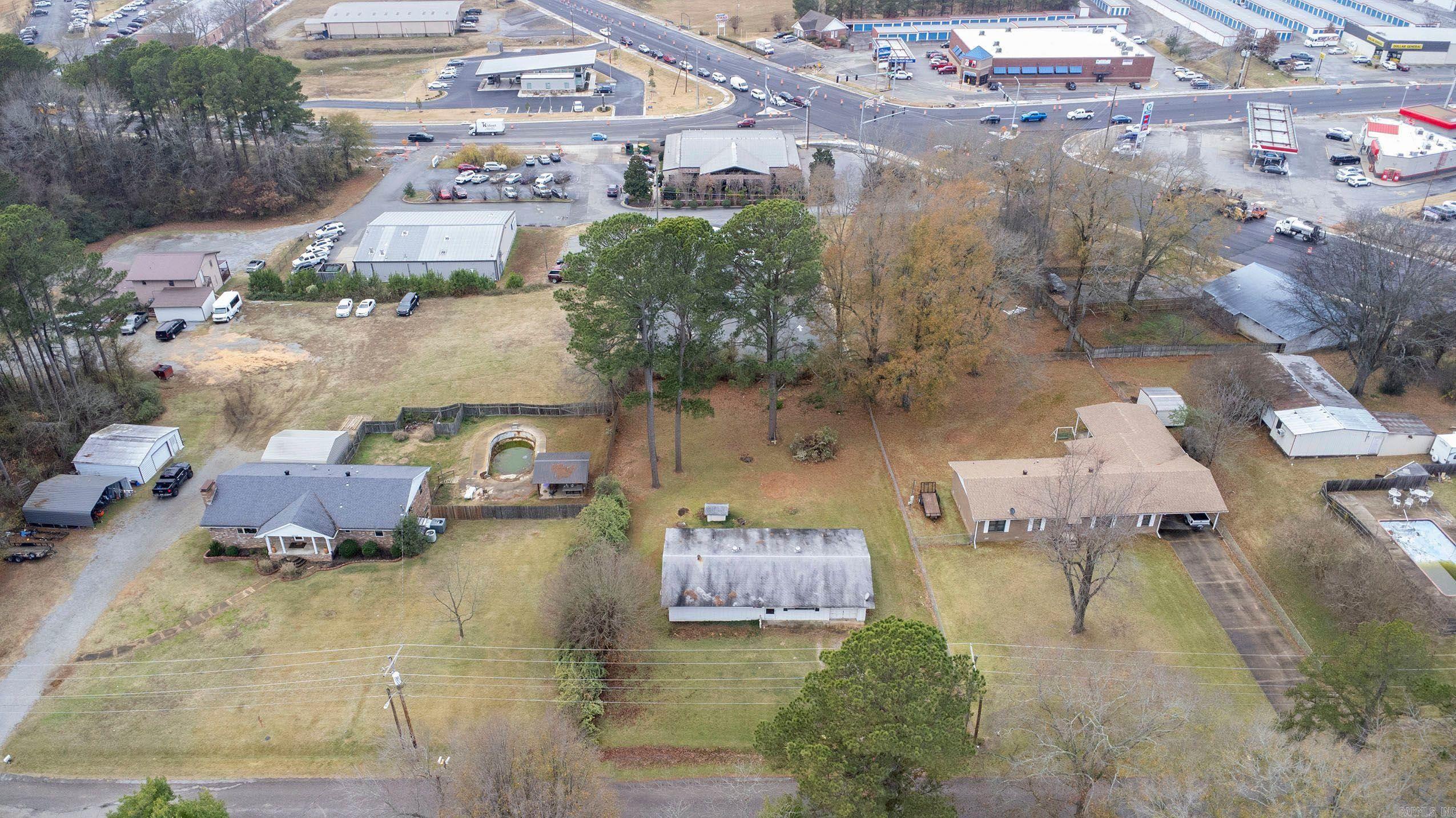 2213 Brandon Road Property Photo 1