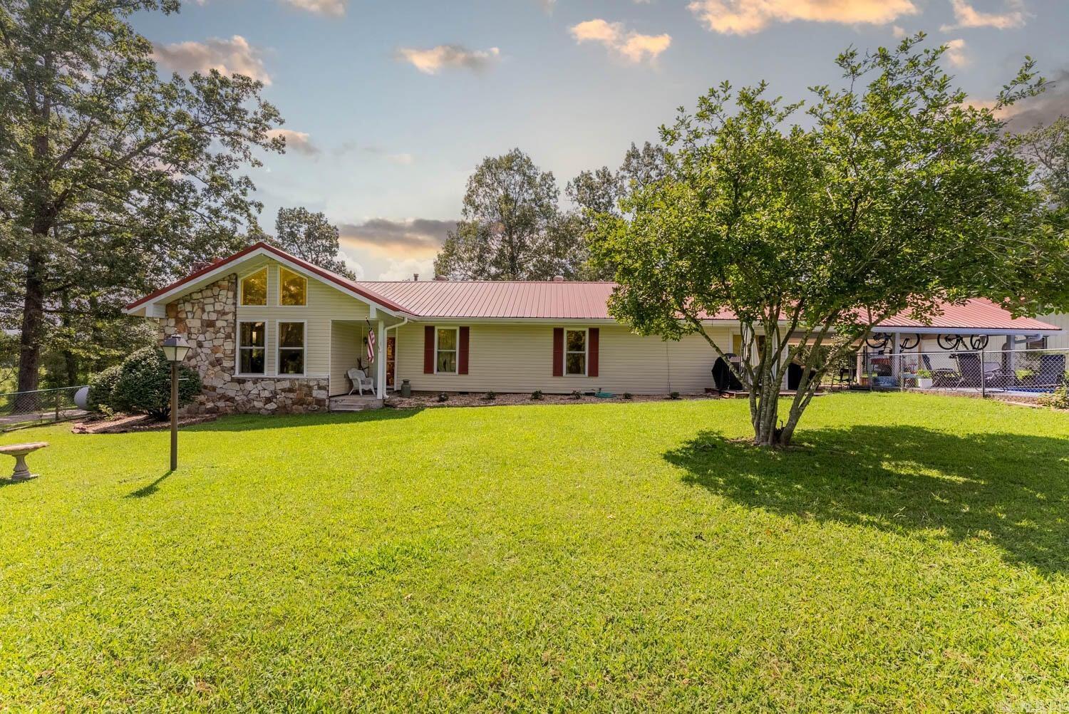 749 State Highway Hh Property Photo 4
