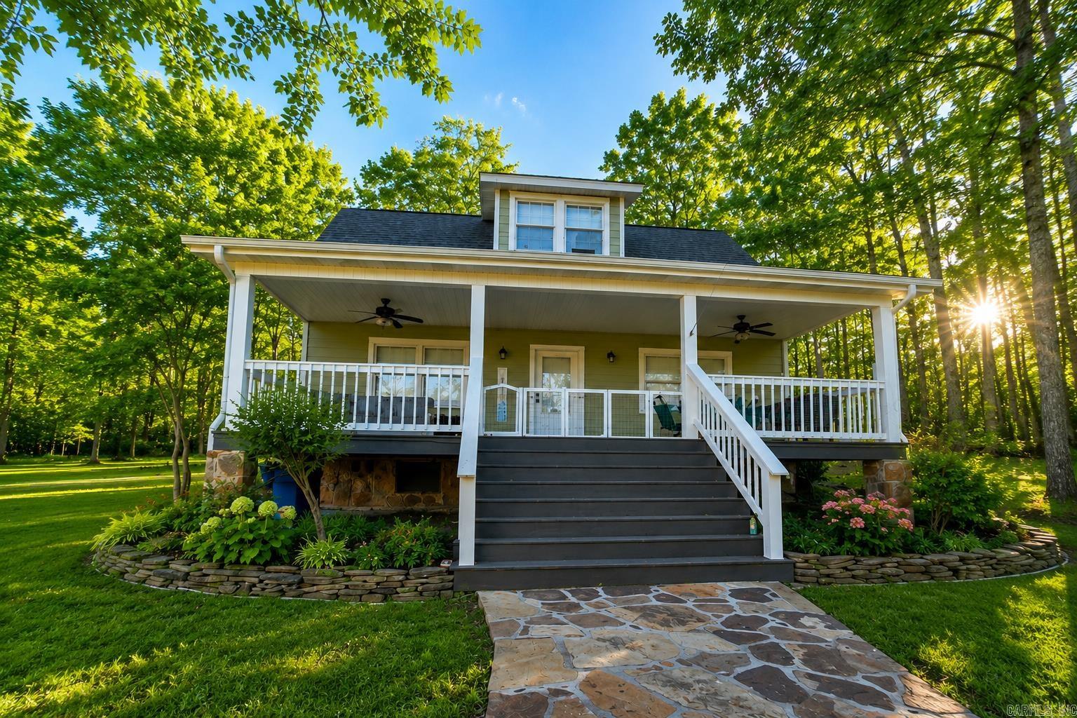 29 Sylvan Shores Drive Property Photo 1