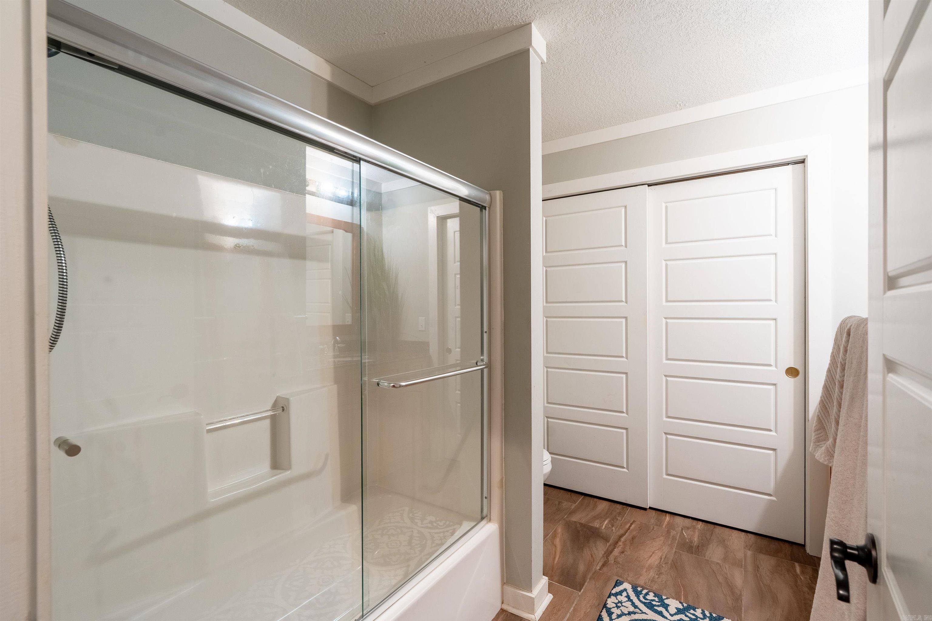 29 Sylvan Shores Drive Property Photo 14