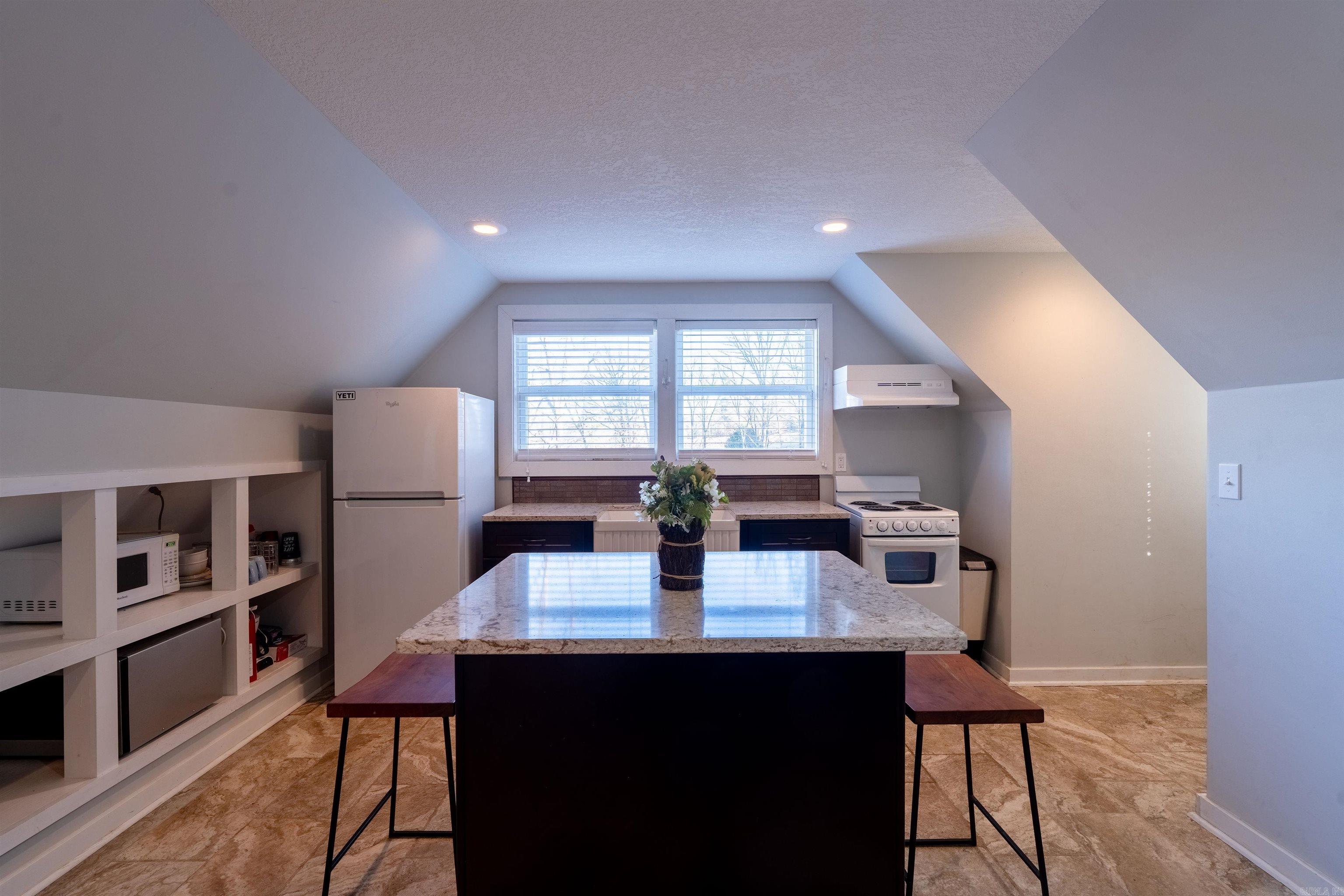 29 Sylvan Shores Drive Property Photo 21