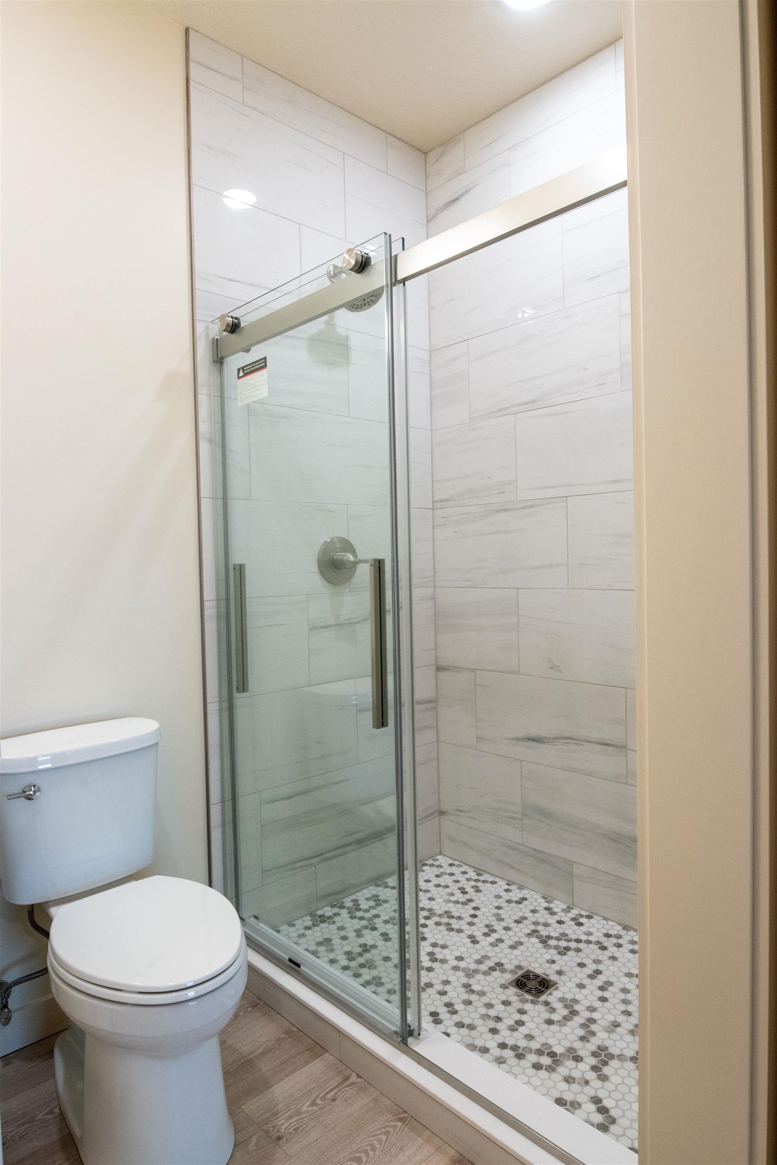 400 Firethorn Lane Property Photo 15