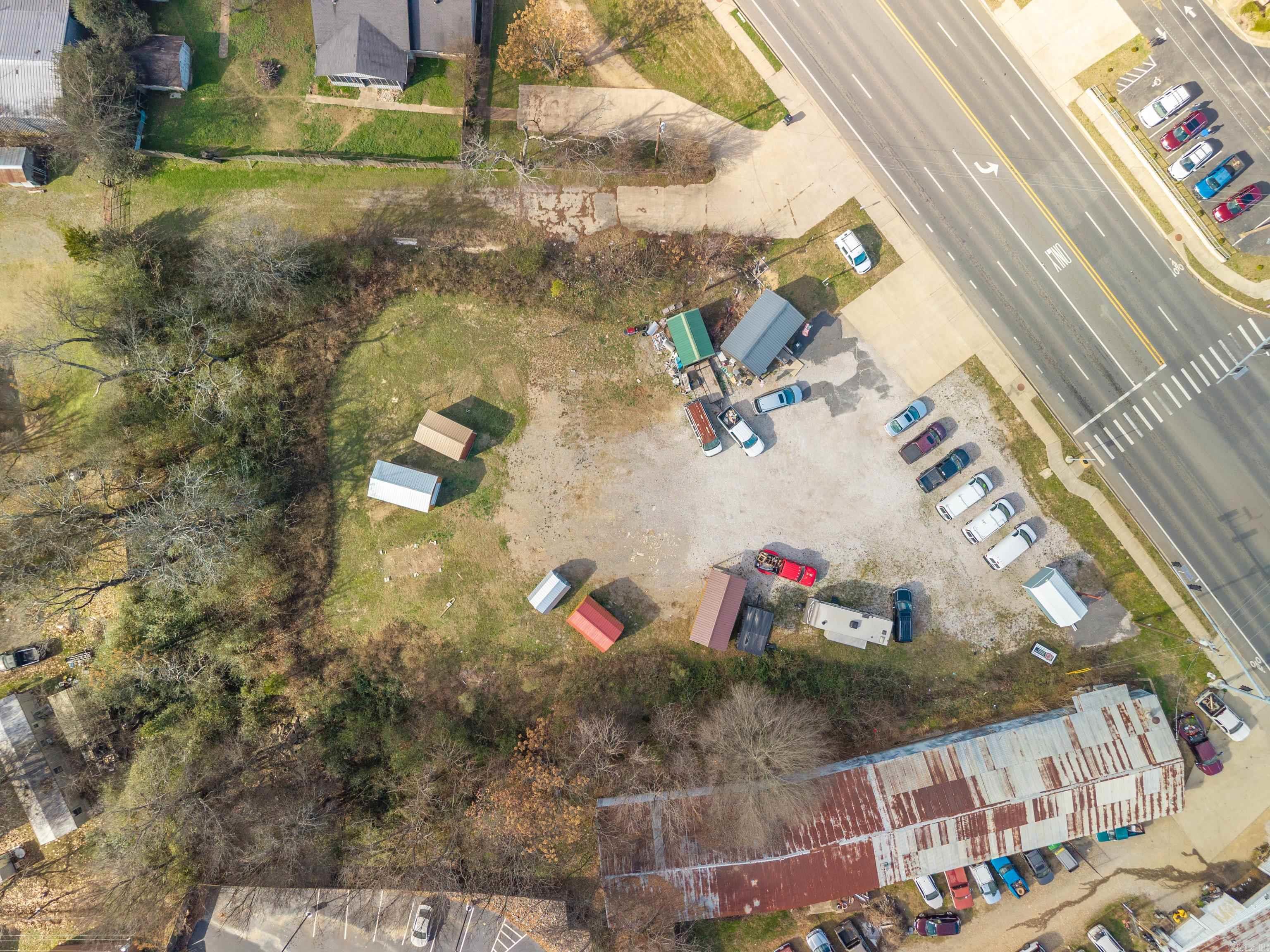 5501 Central Ave Property Photo 1