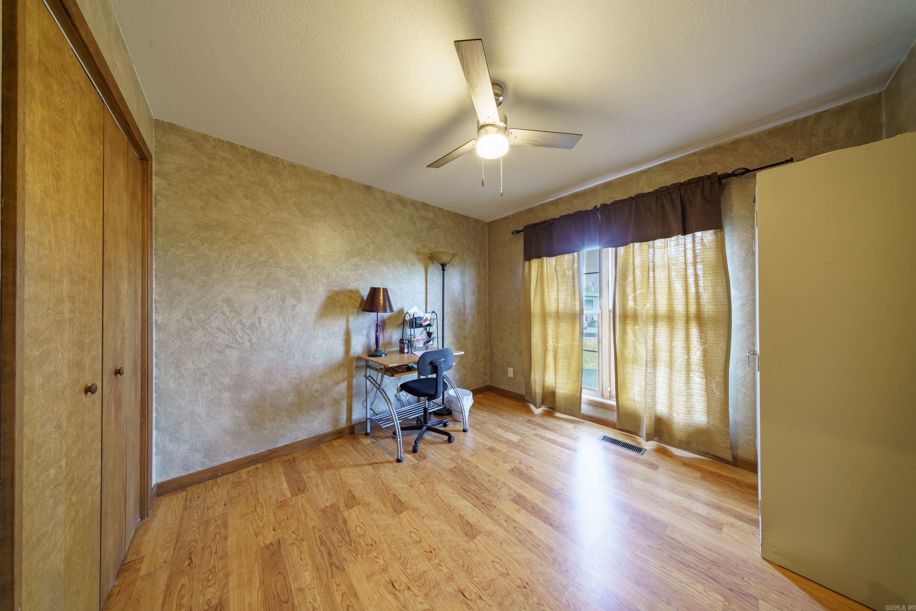 519 Jackson 347 Property Photo 16