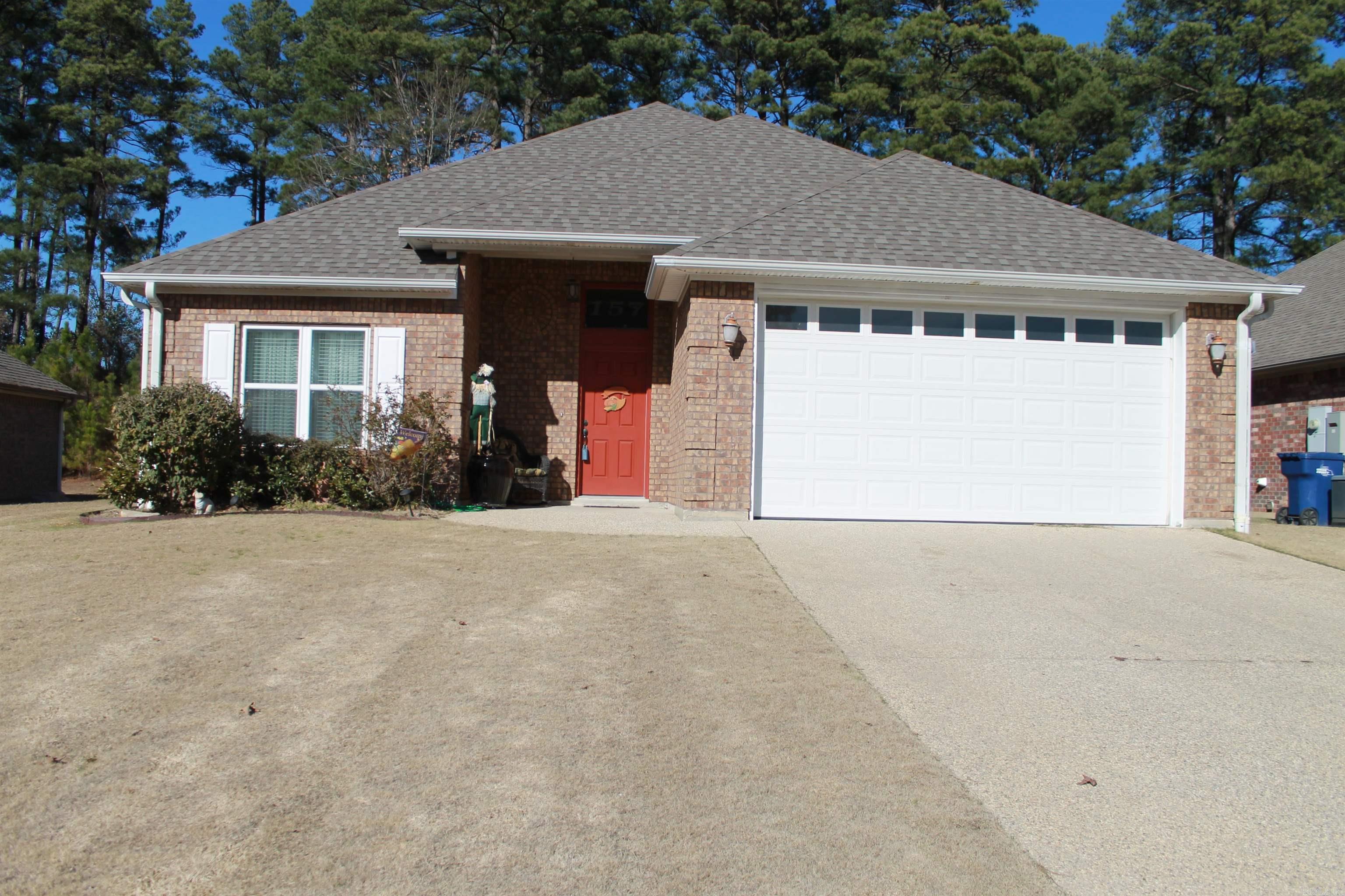 157 Waverly Circle Property Photo 1