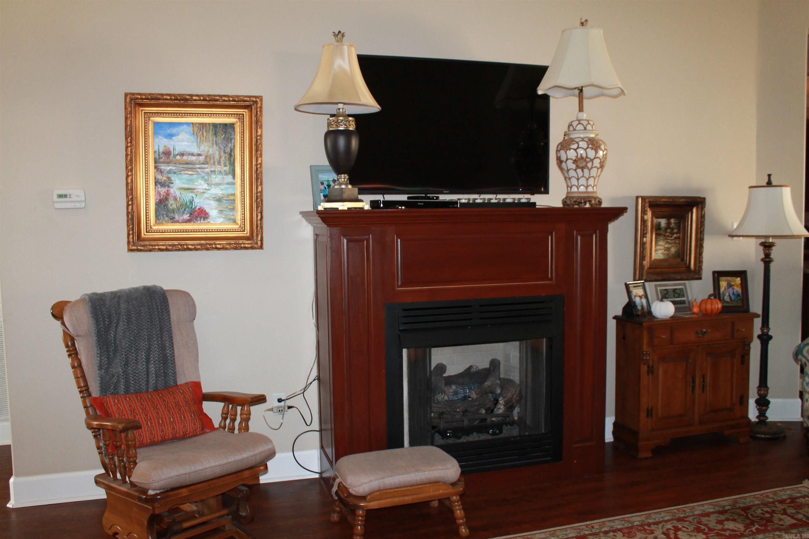 157 Waverly Circle Property Photo 4
