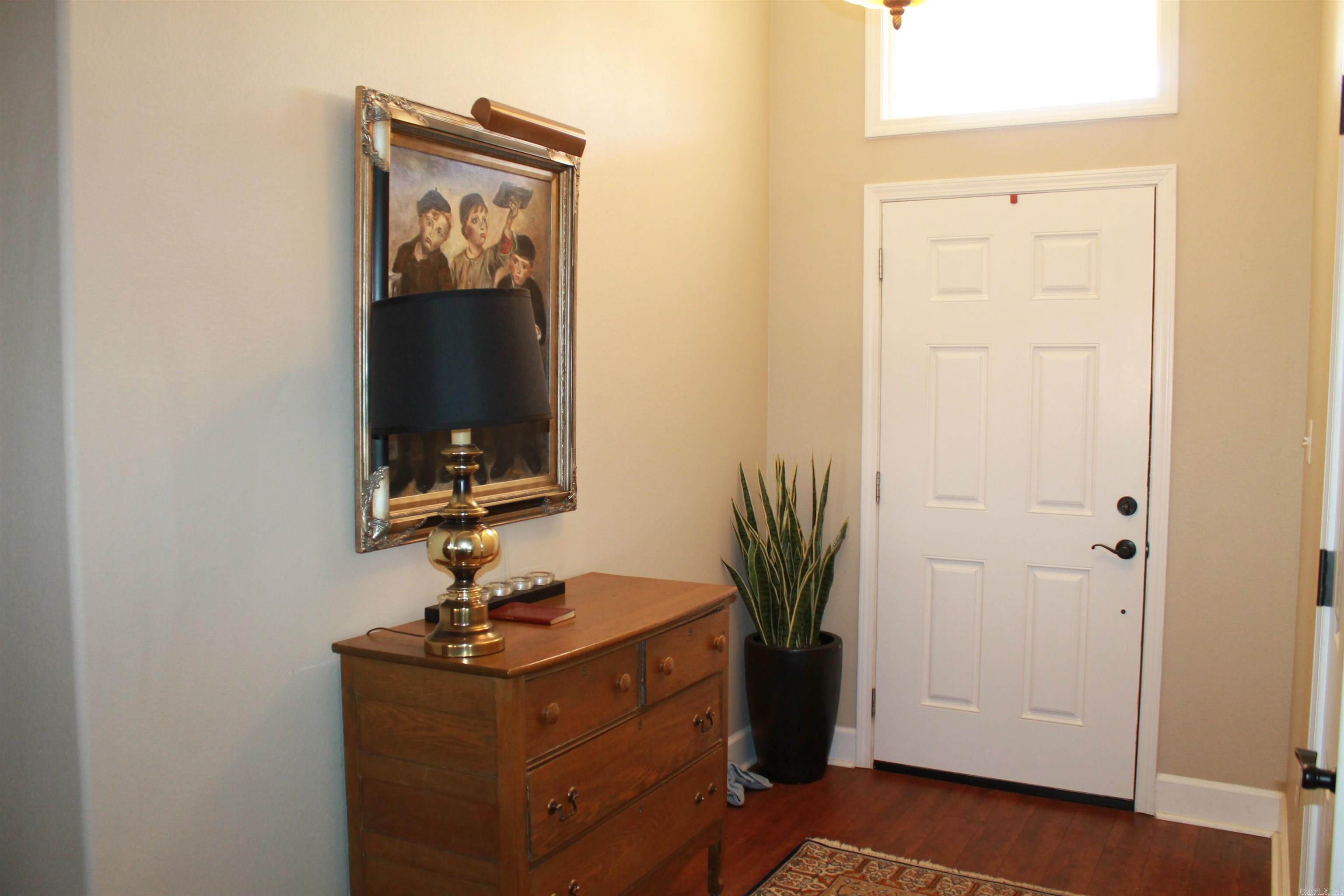 157 Waverly Circle Property Photo 9